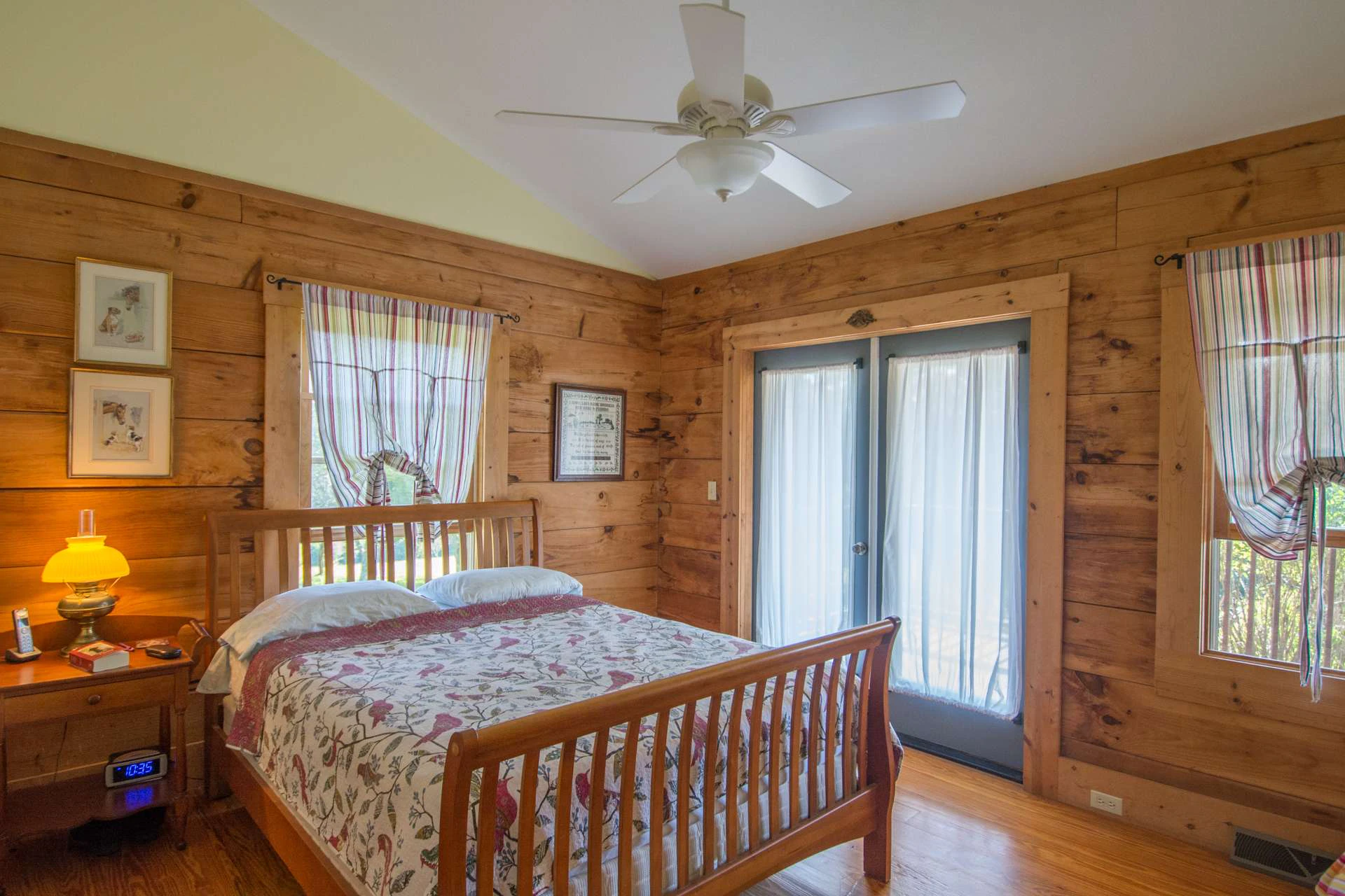 Image number 12 for the current listing