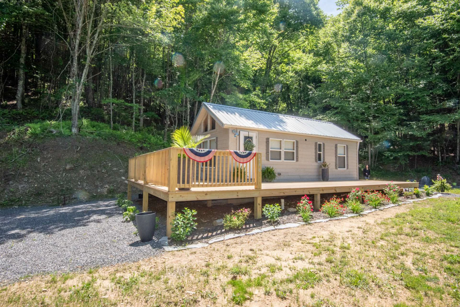 Image number 7 for the current listing