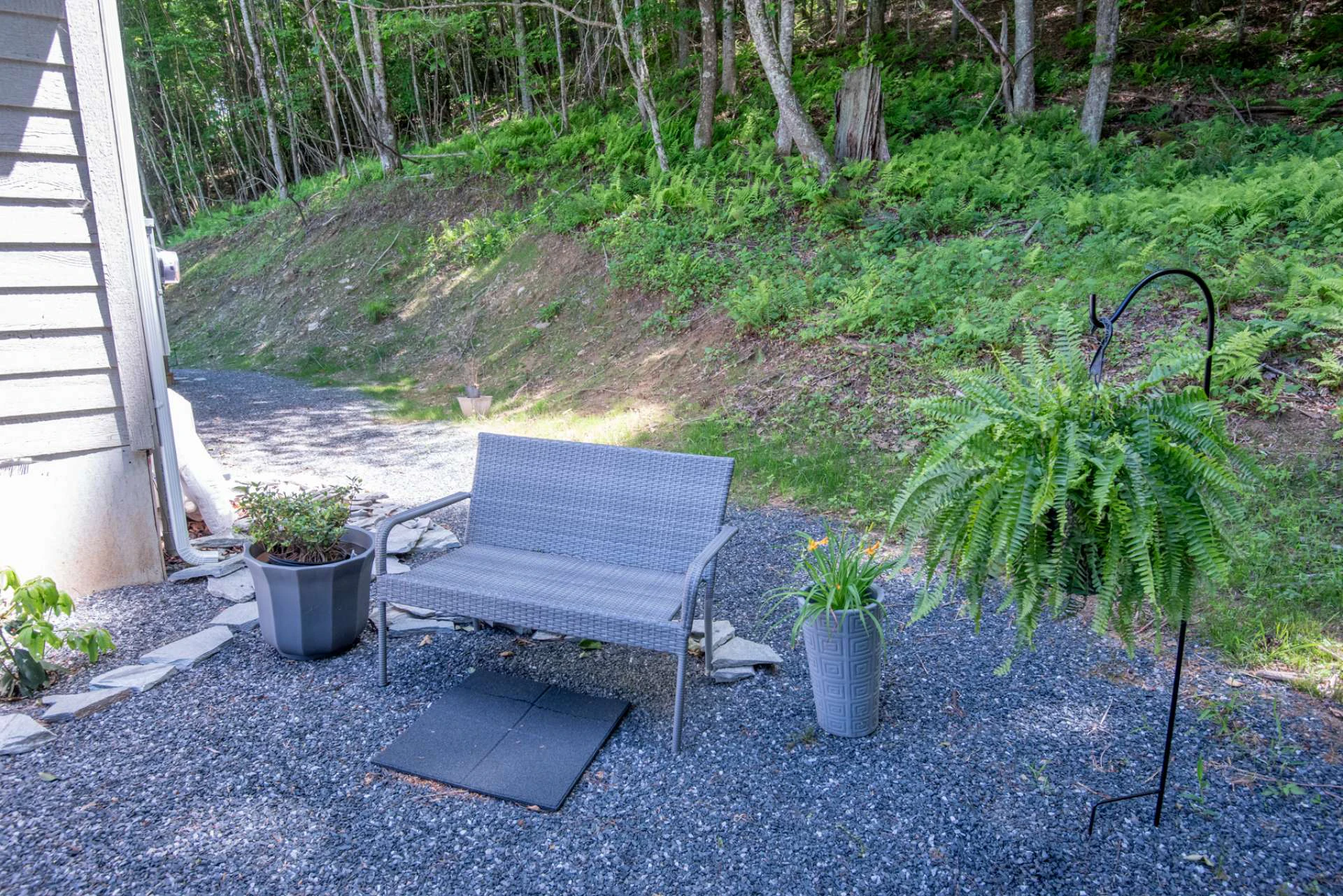 Image number 8 for the current listing