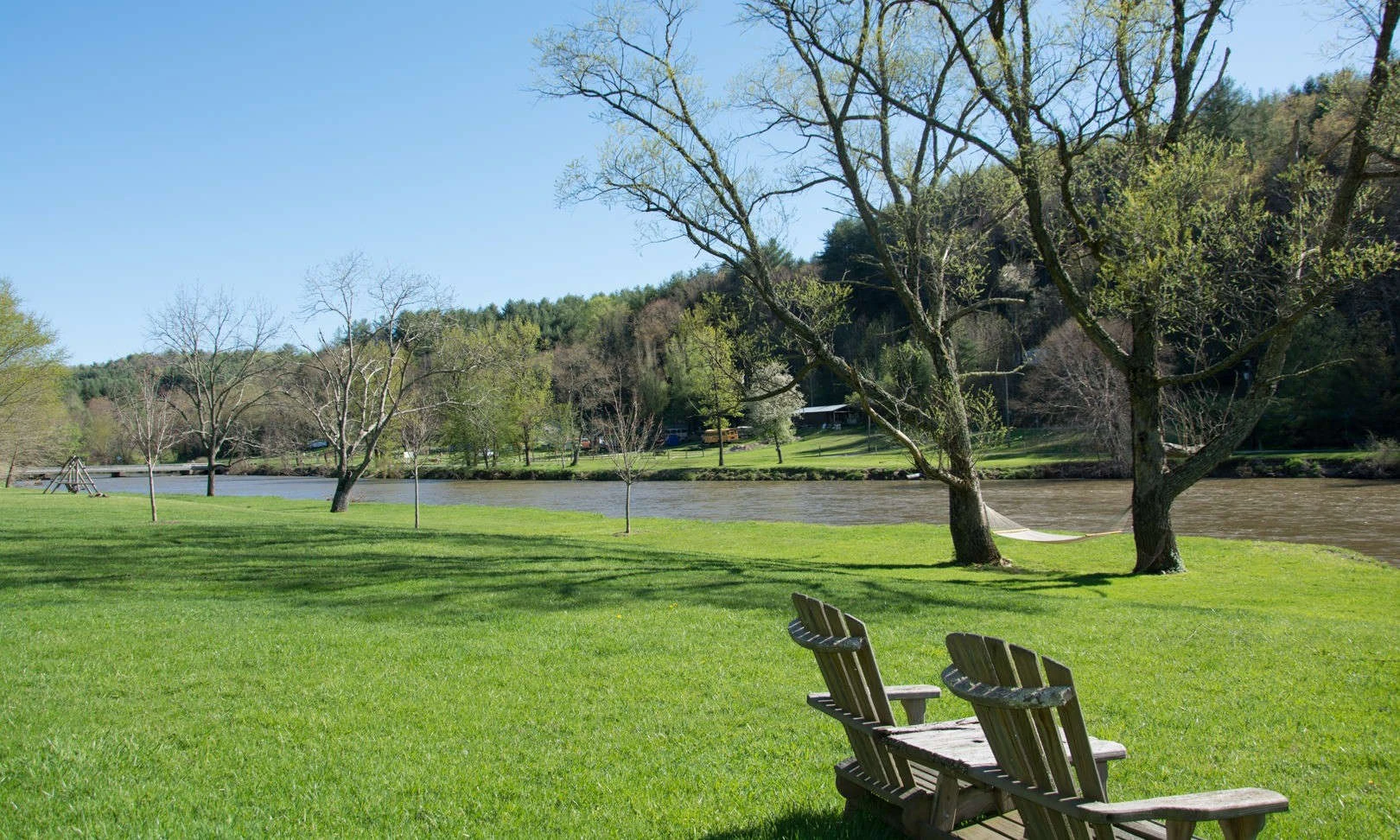 Image number 1 for the current listing