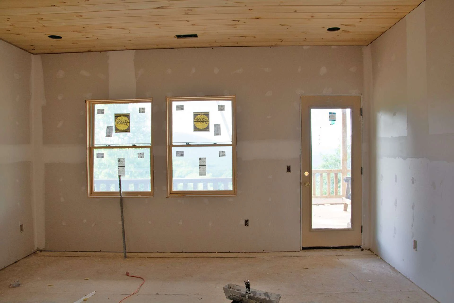 Image number 2 for the current listing