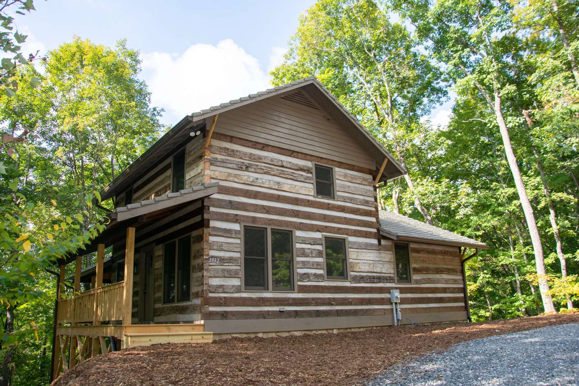 Image number 12 for the current listing
