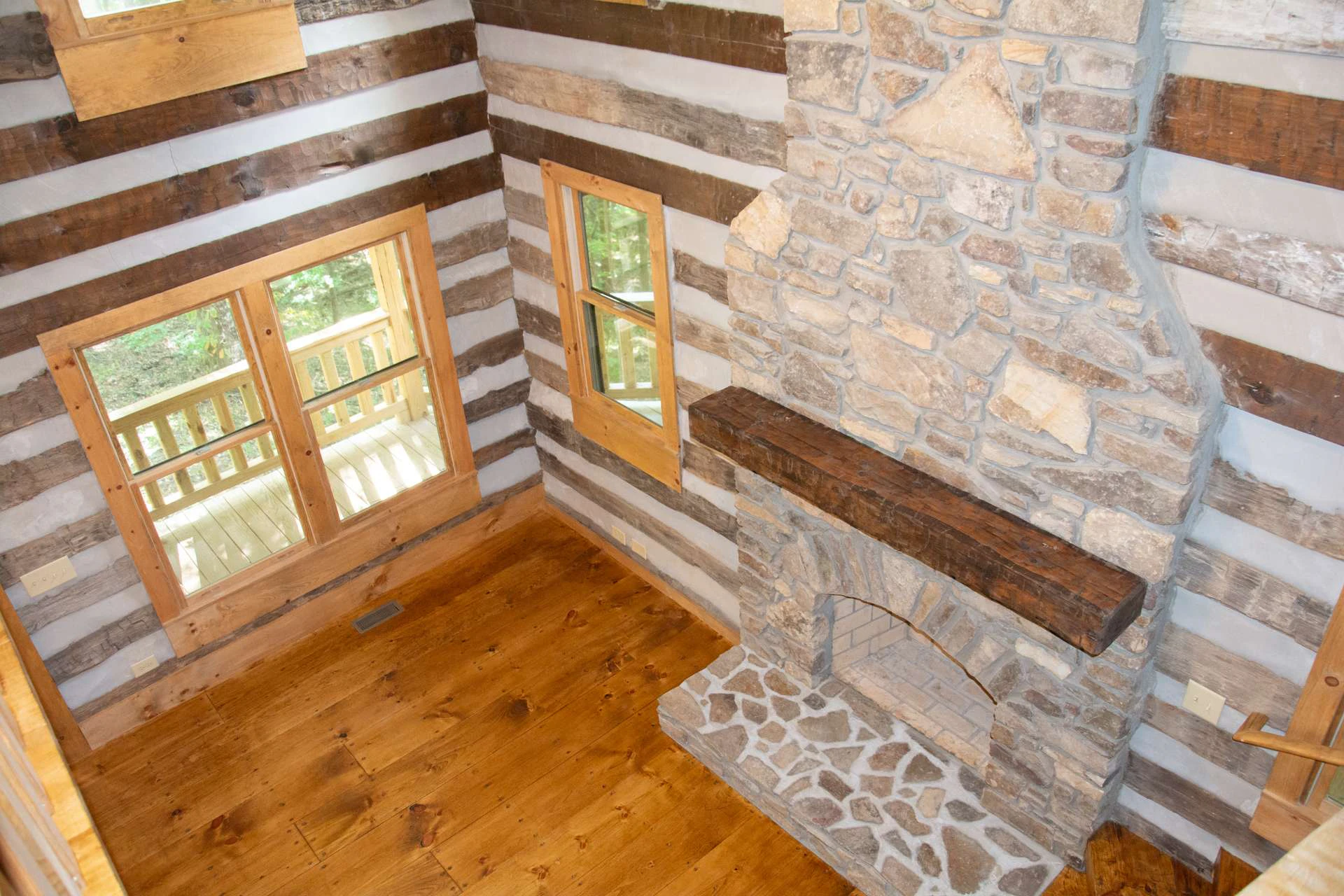 Image number 9 for the current listing