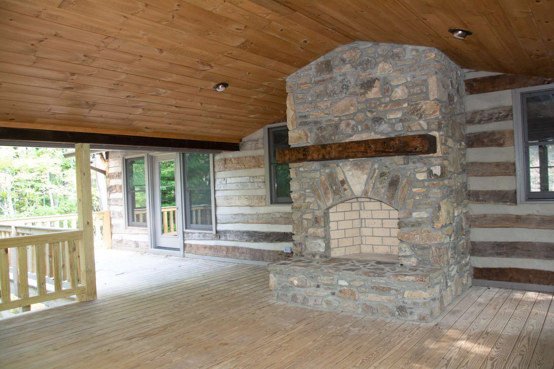 Image number 10 for the current listing