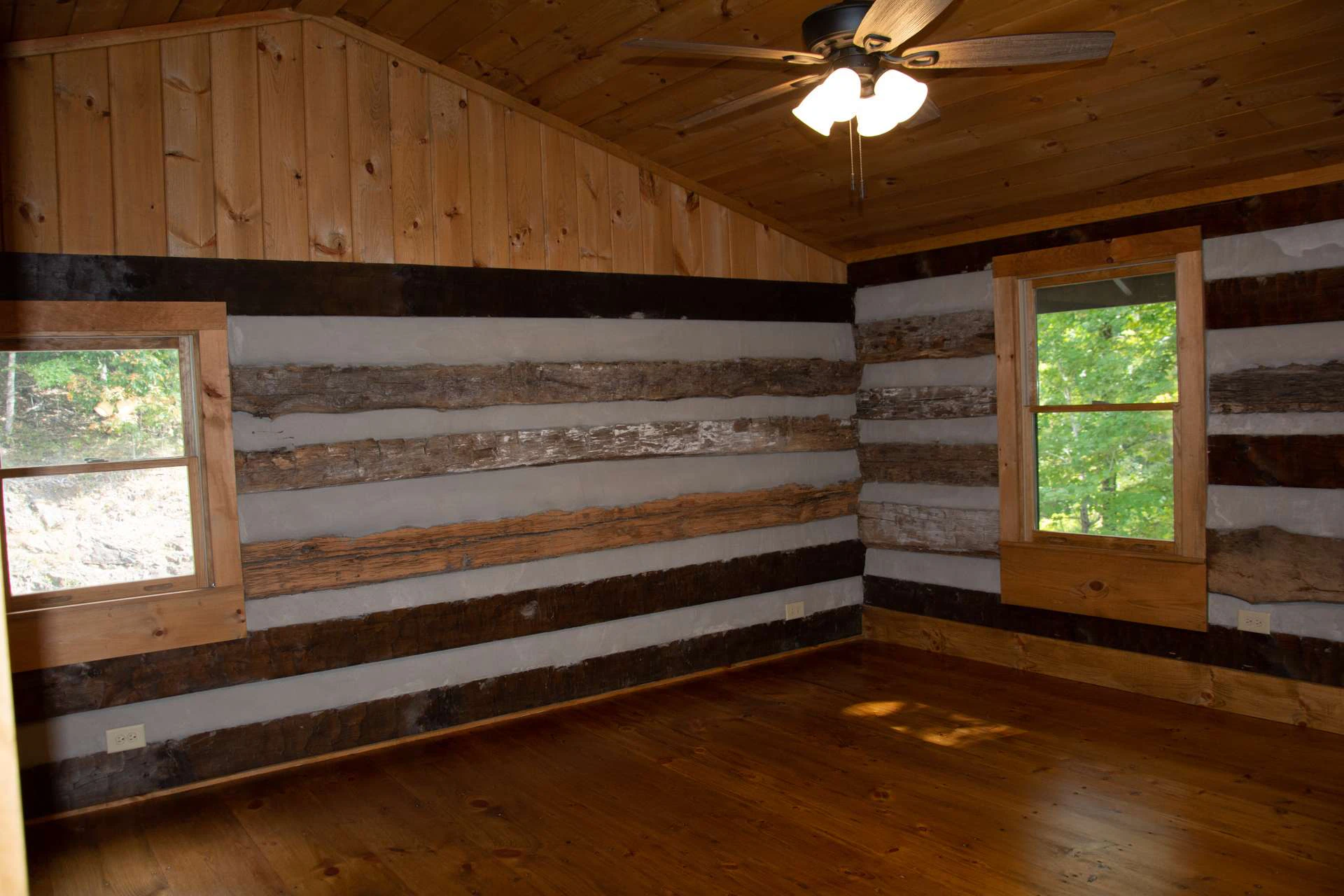 Image number 5 for the current listing