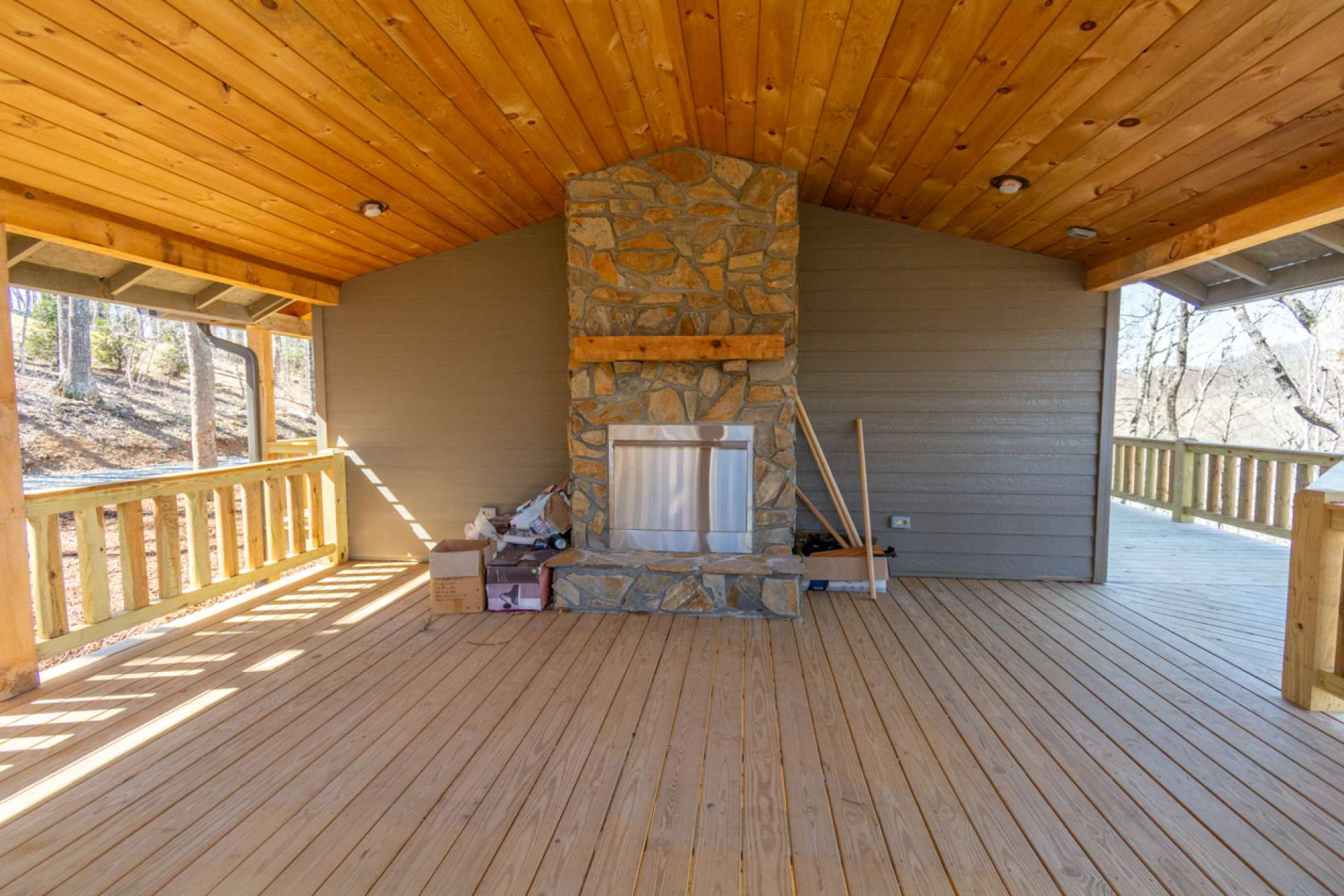 Image number 9 for the current listing