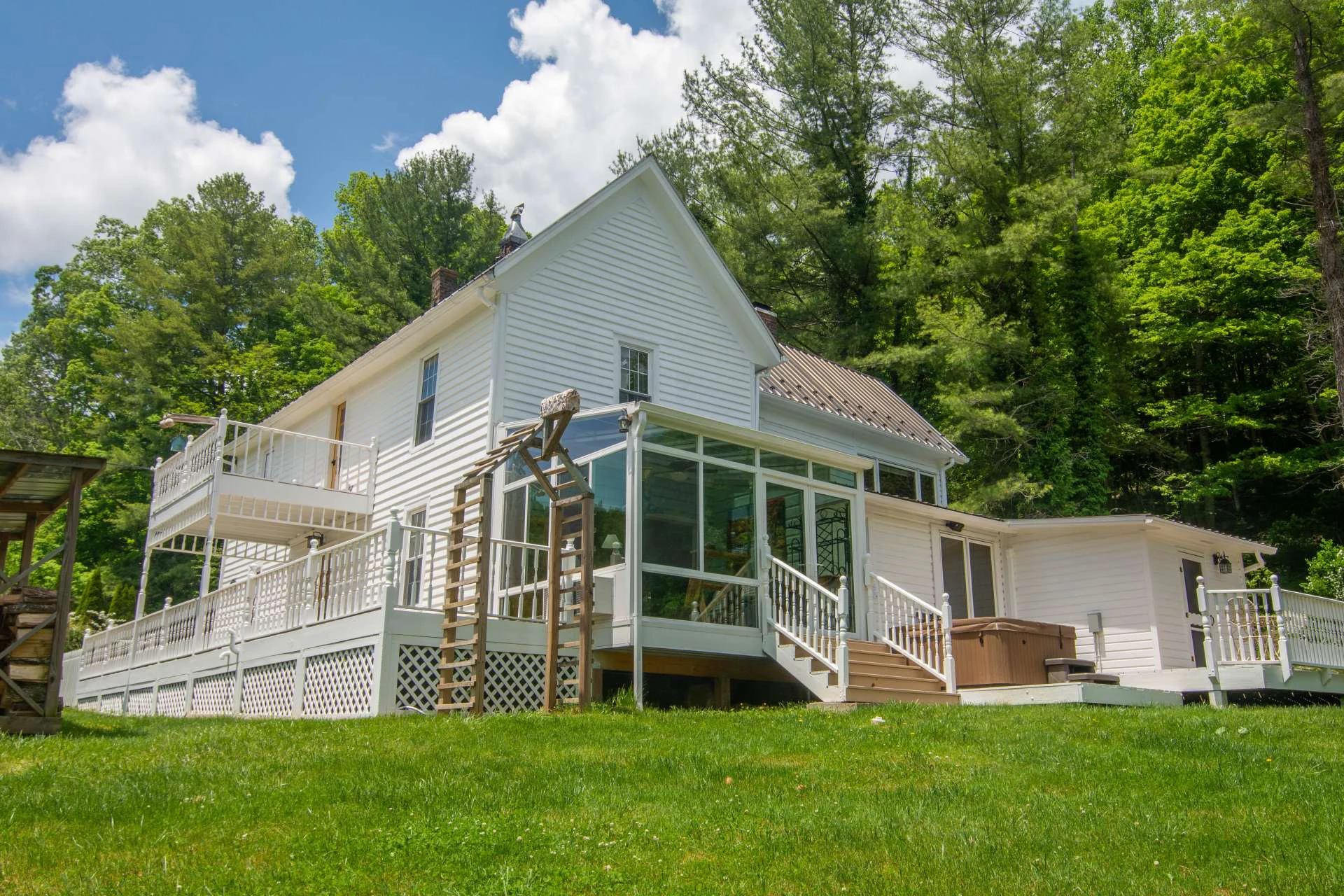 Image number 9 for the current listing