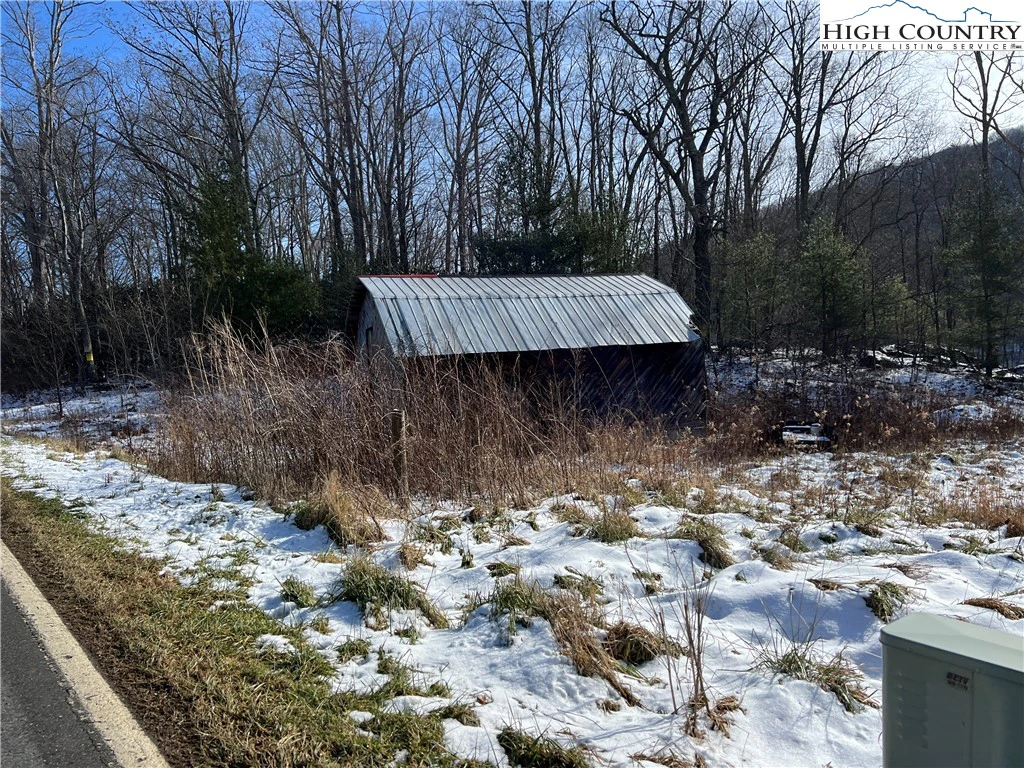 Image number 7 for the current listing