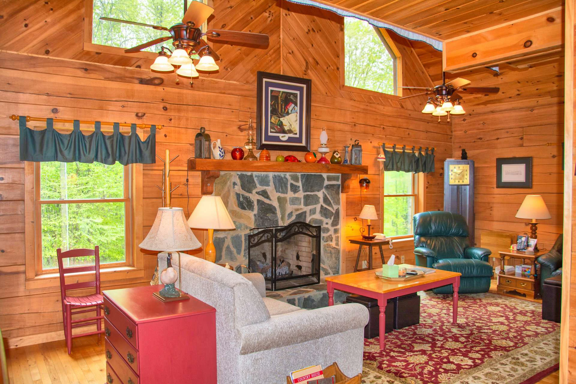 Image number 18 for the current listing