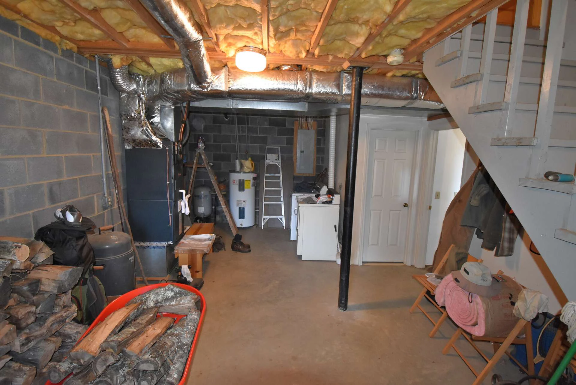 Image number 15 for the current listing