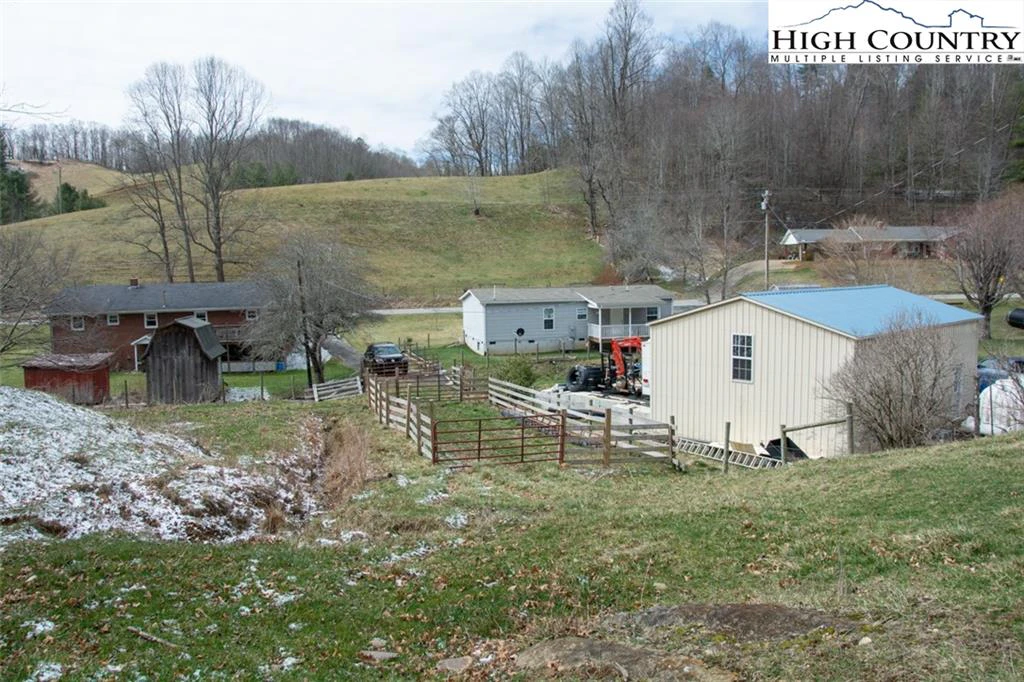 Image number 8 for the current listing