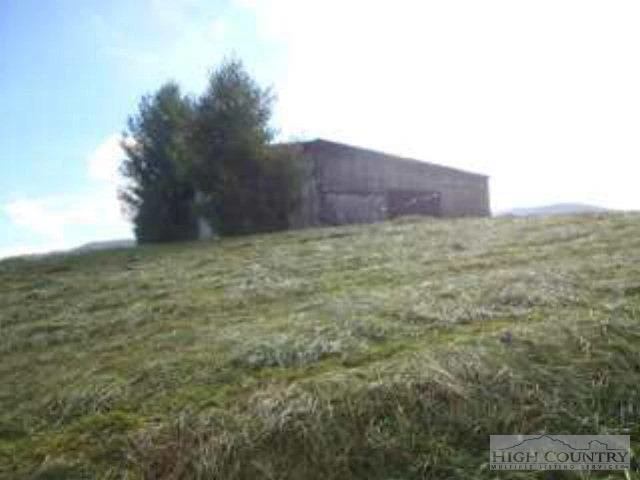Image number 10 for the current listing