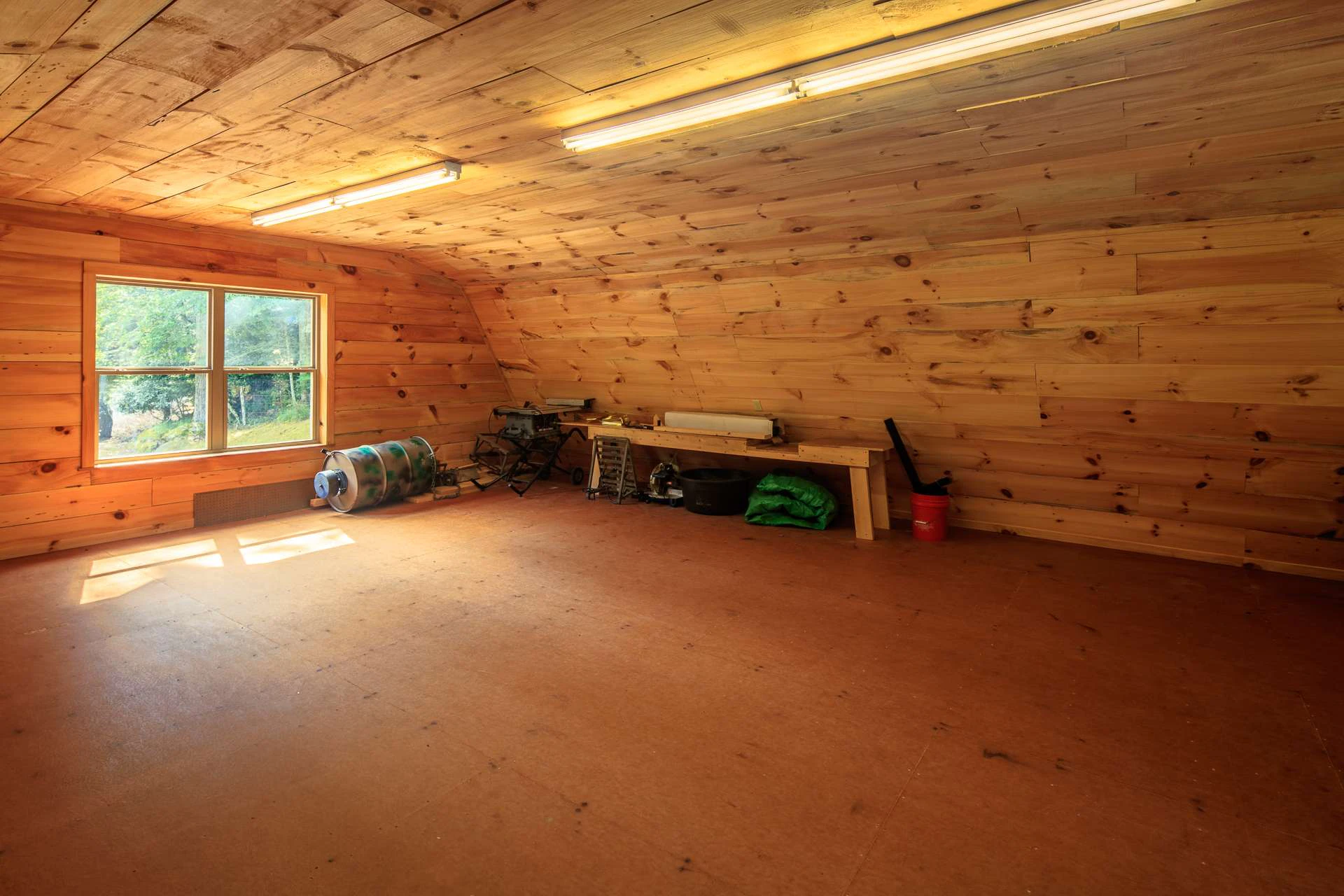 Image number 7 for the current listing