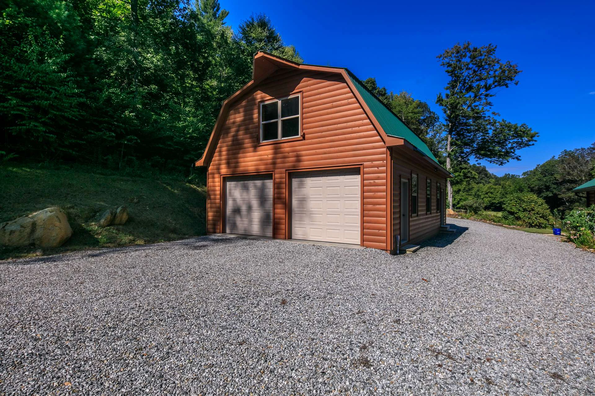 Image number 5 for the current listing