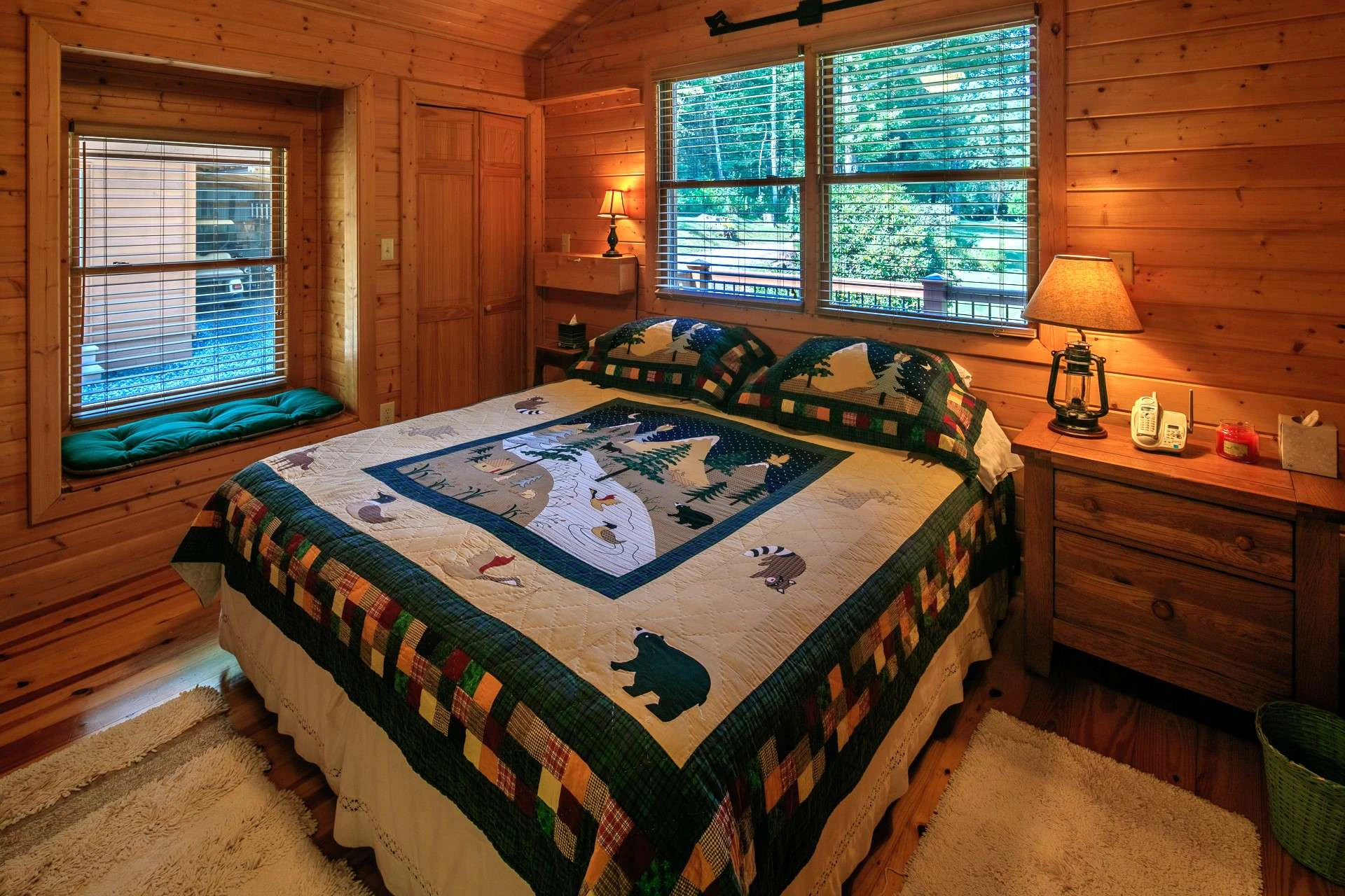 Image number 4 for the current listing