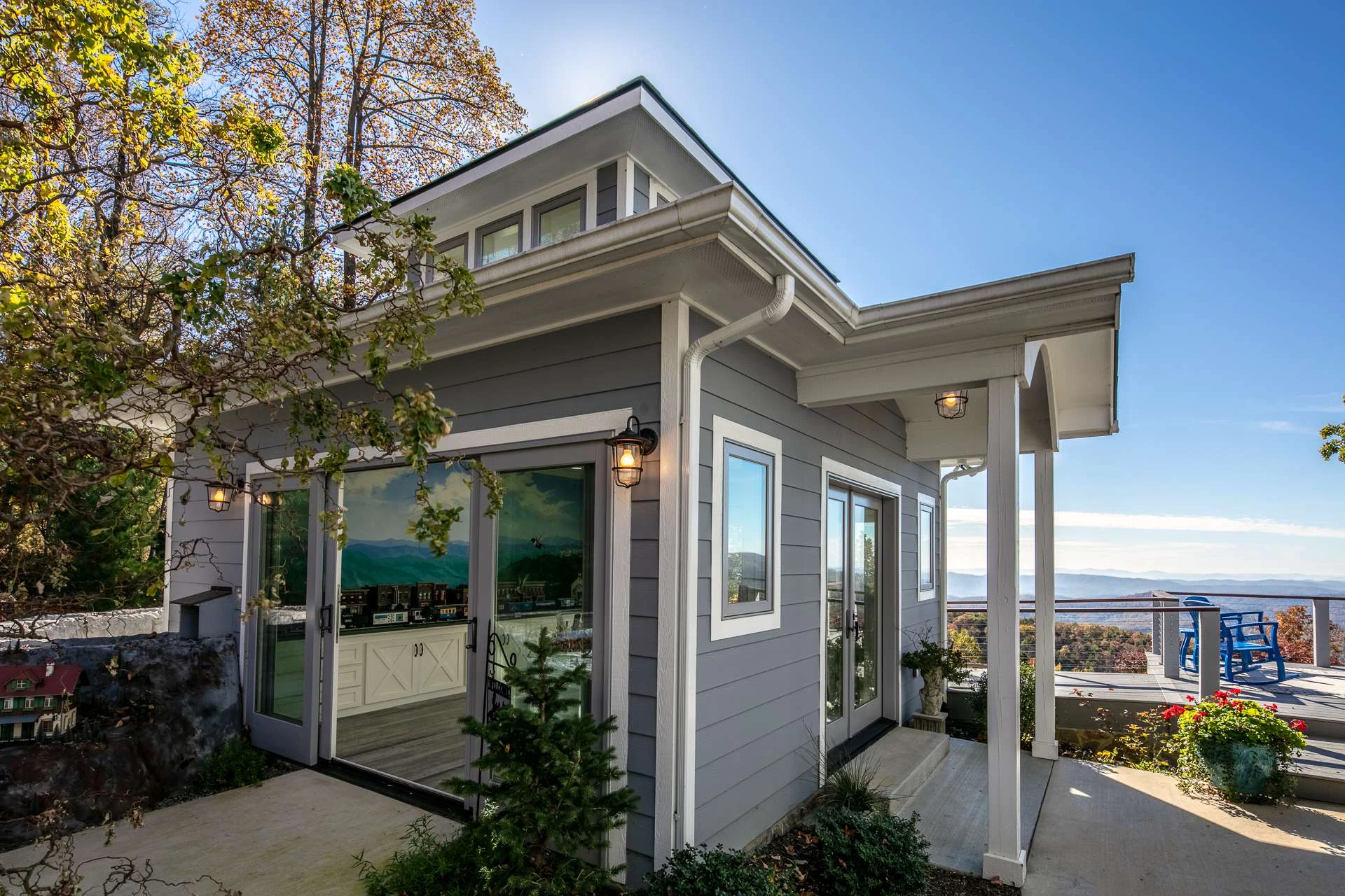Image number 9 for the current listing