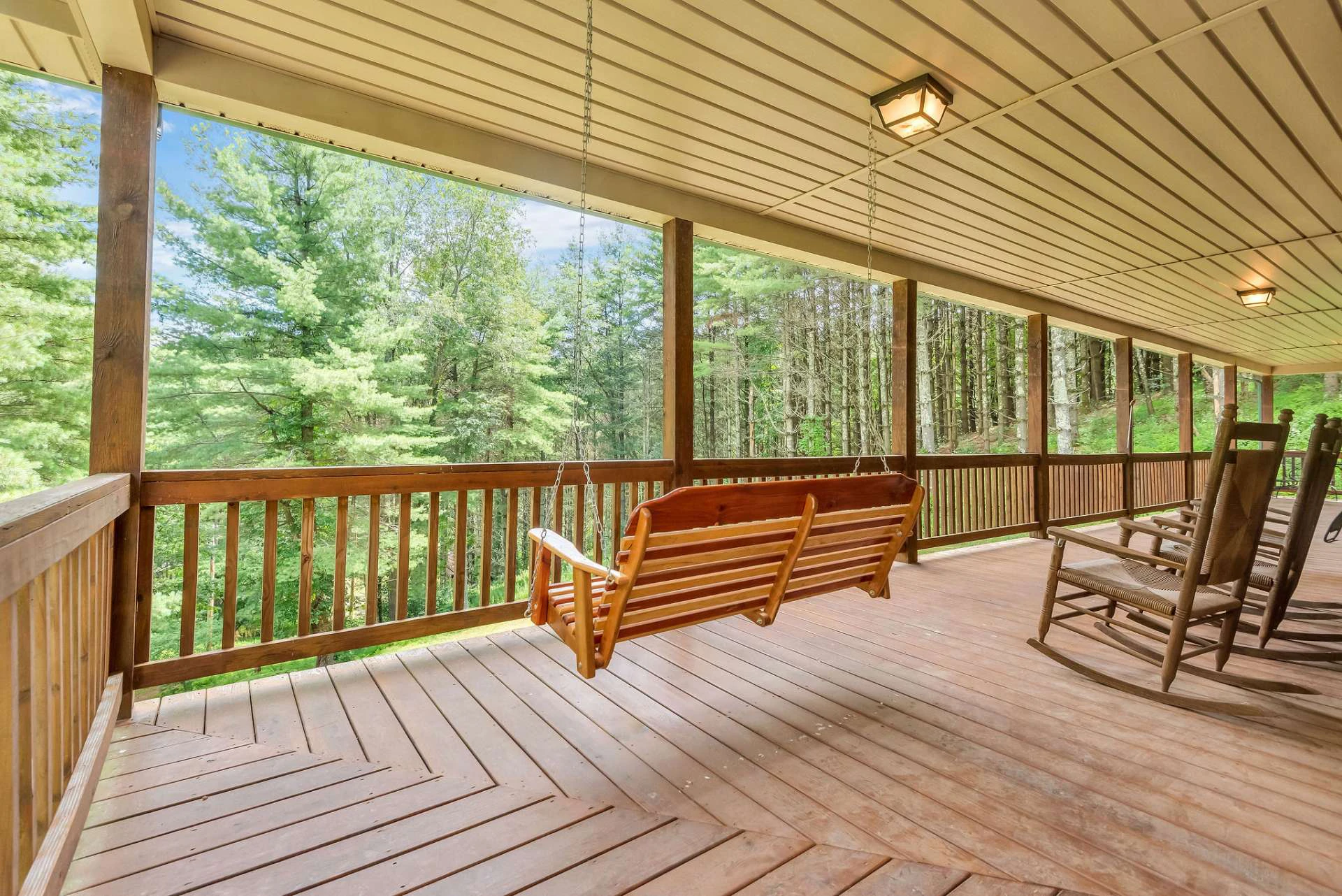Image number 9 for the current listing