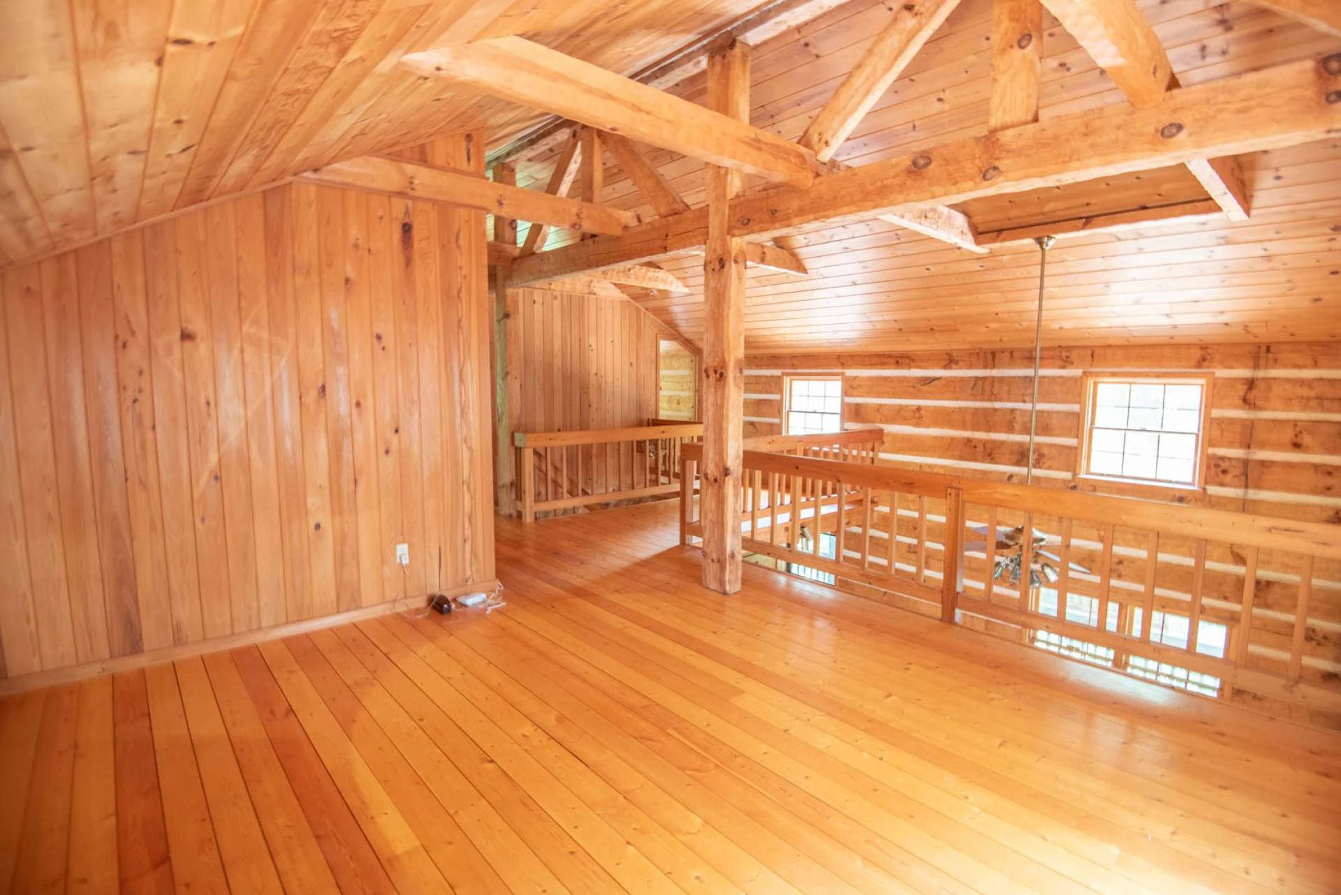 Image number 12 for the current listing