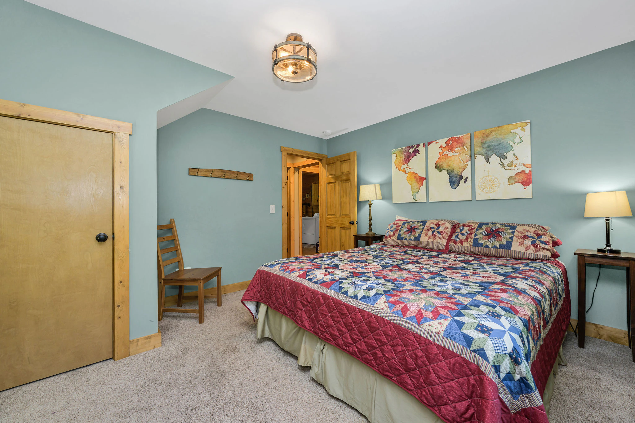 Image number 21 for the current listing