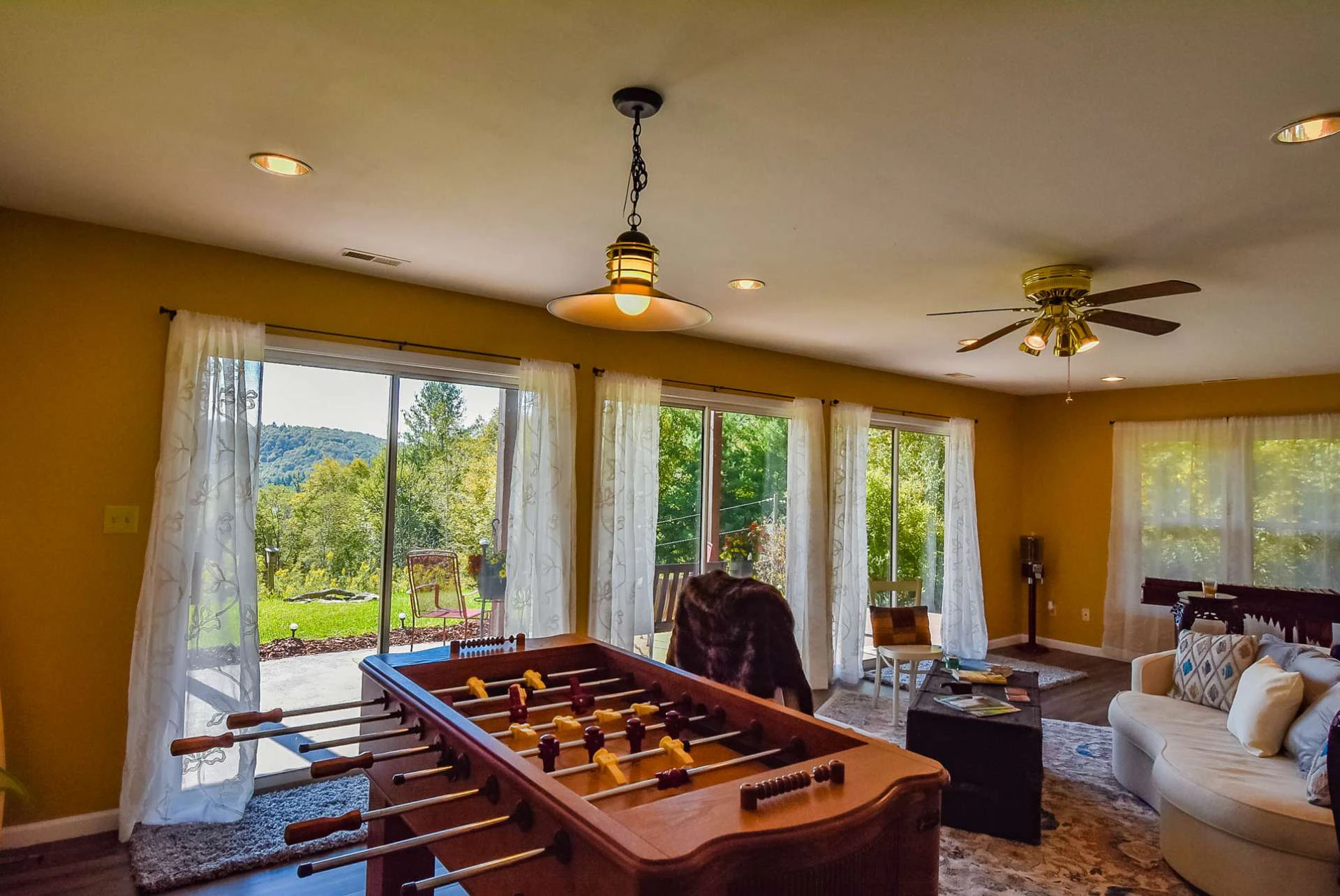 Image number 3 for the current listing