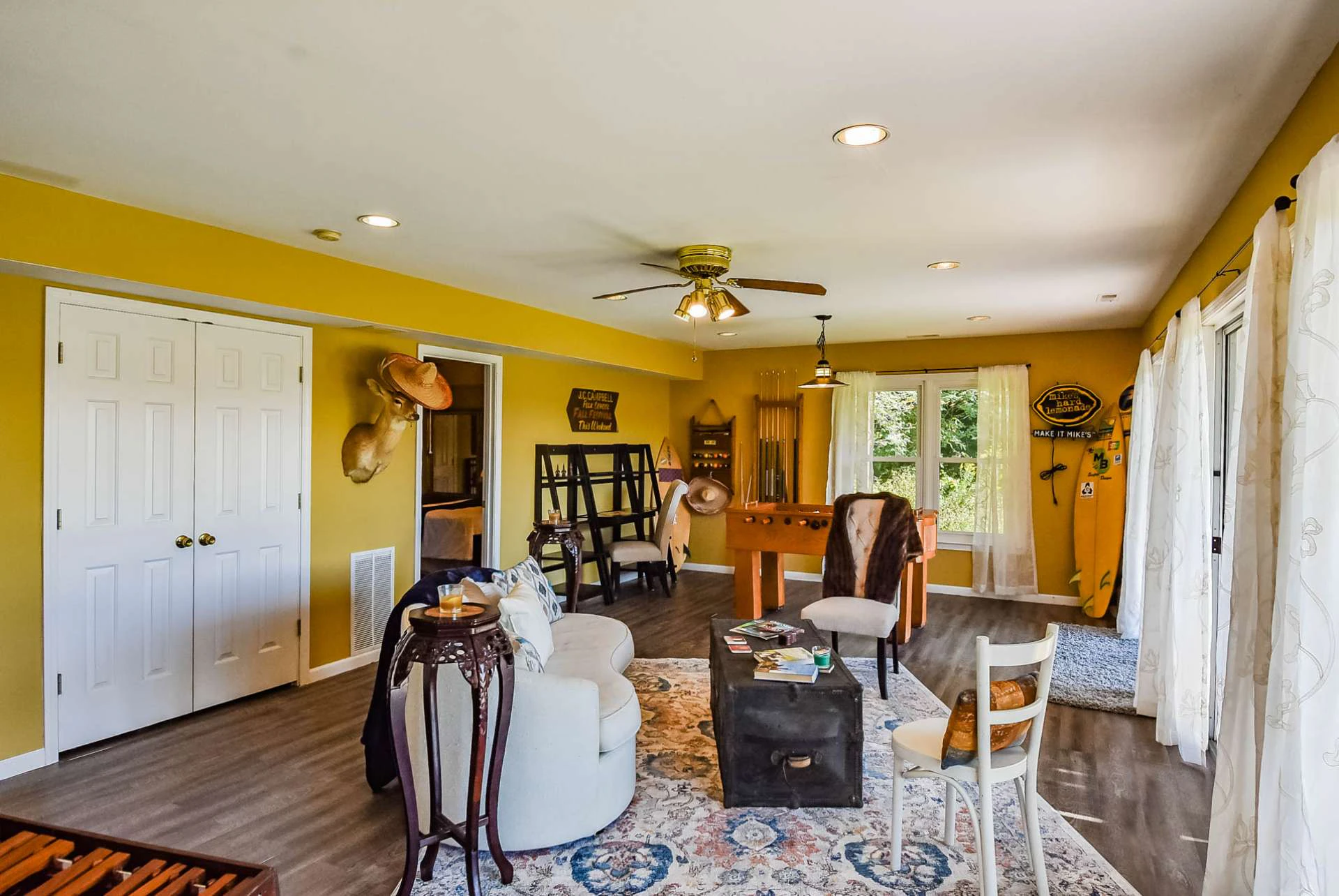 Image number 4 for the current listing