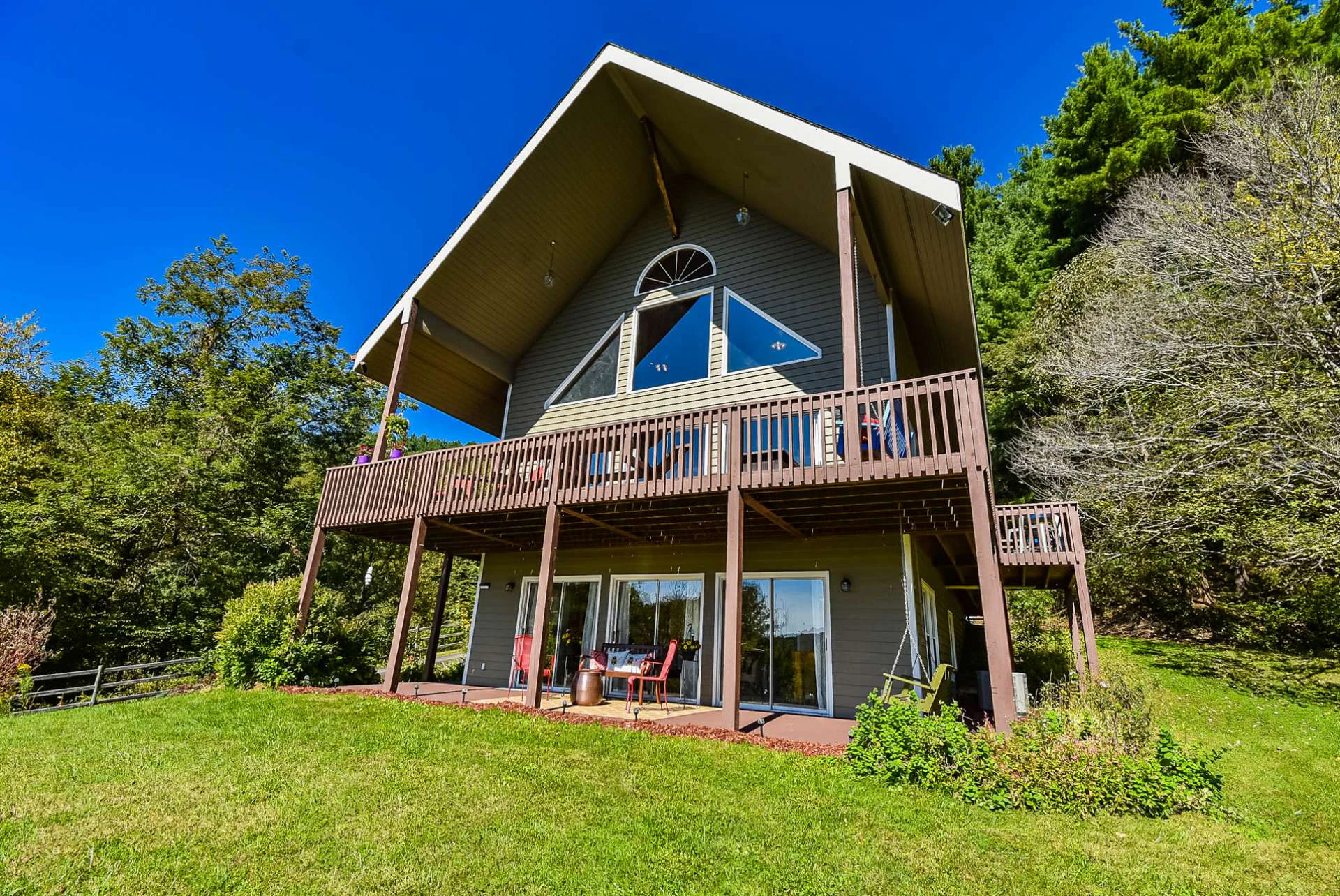 Image number 11 for the current listing