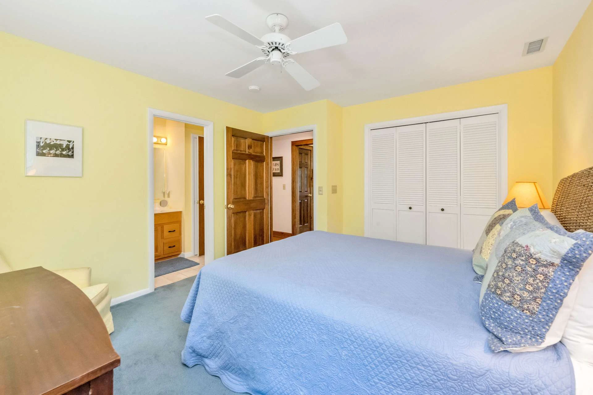Image number 9 for the current listing