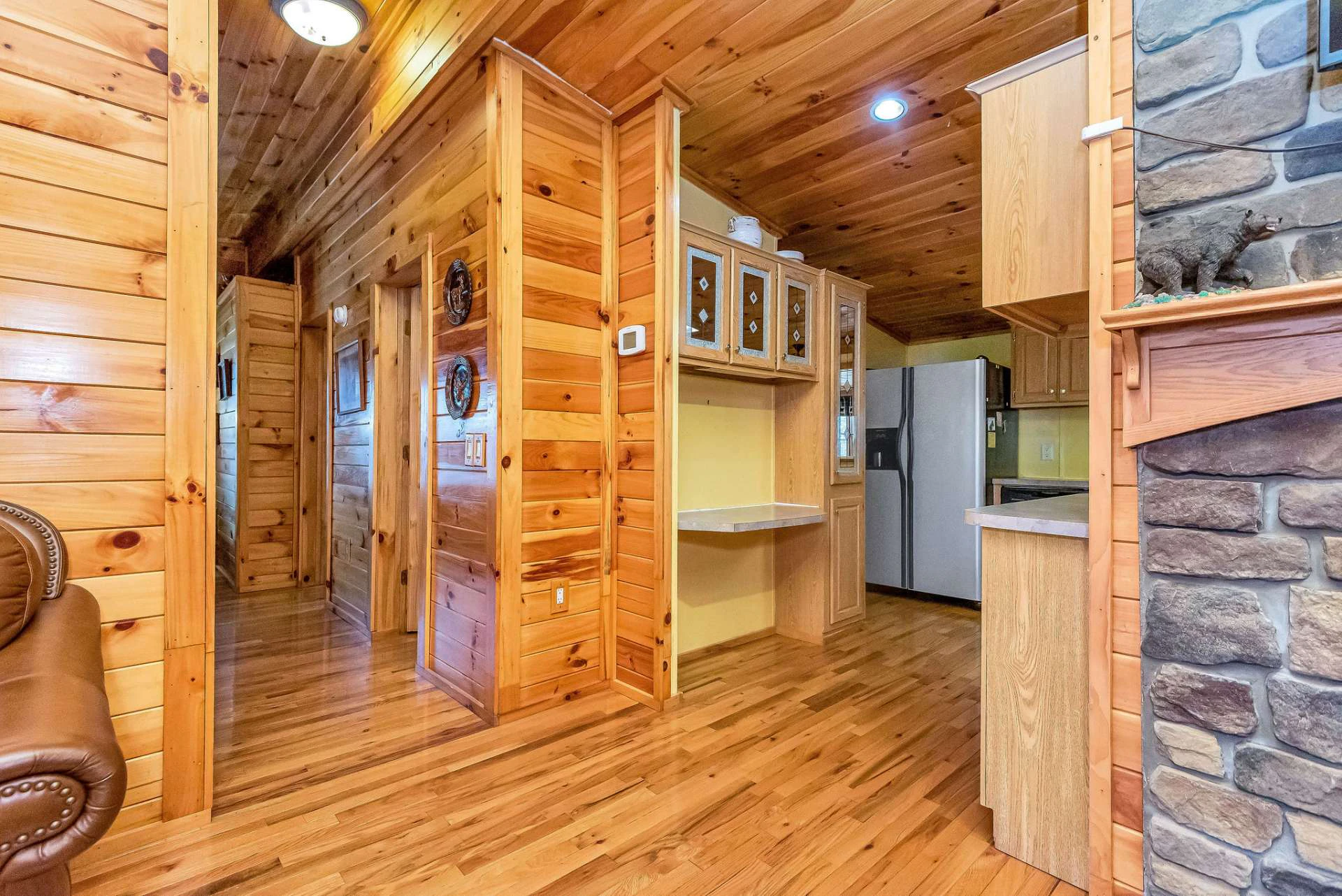 Image number 7 for the current listing