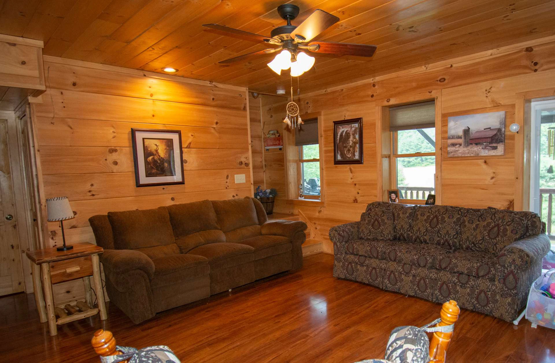 Image number 7 for the current listing