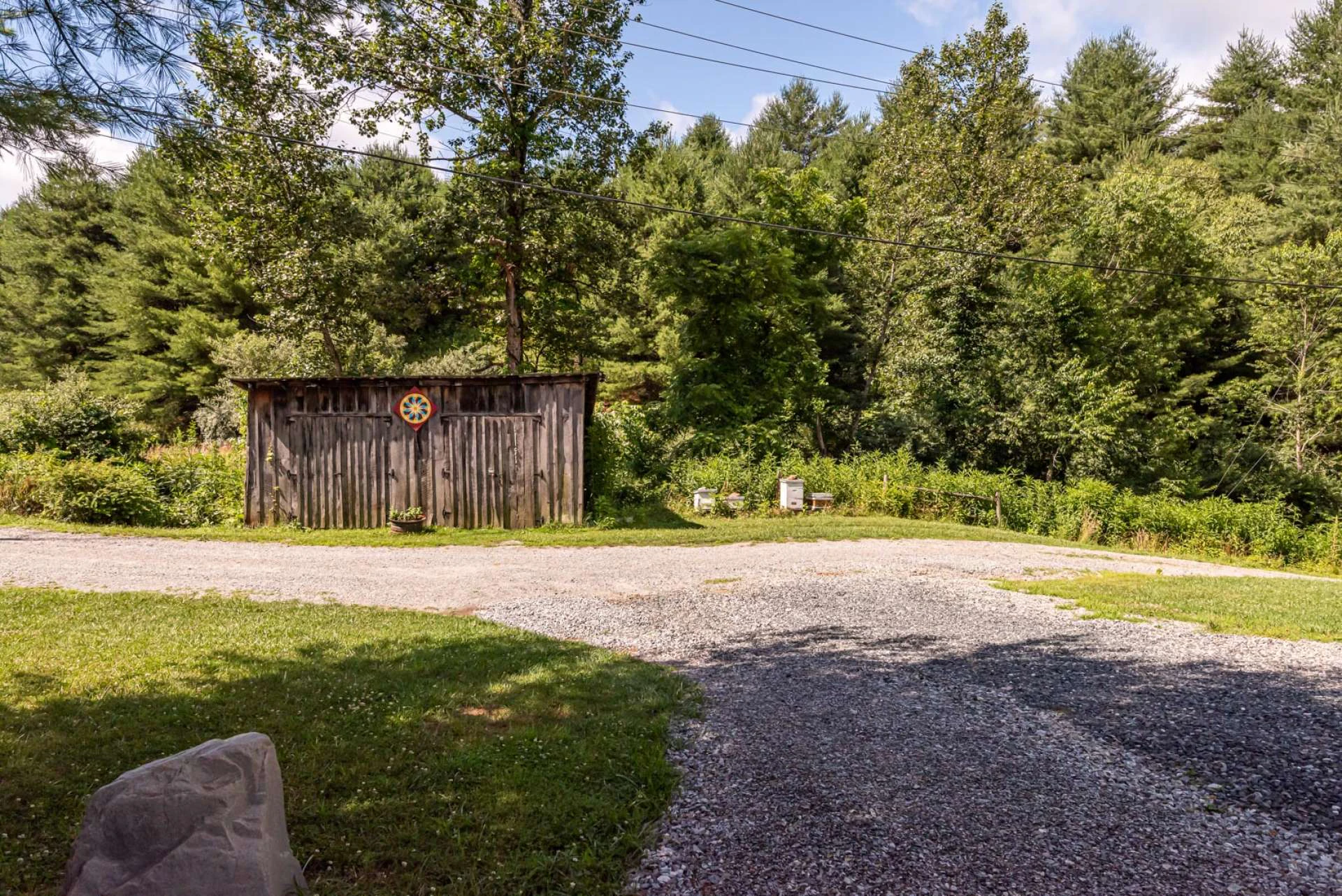 Image number 18 for the current listing