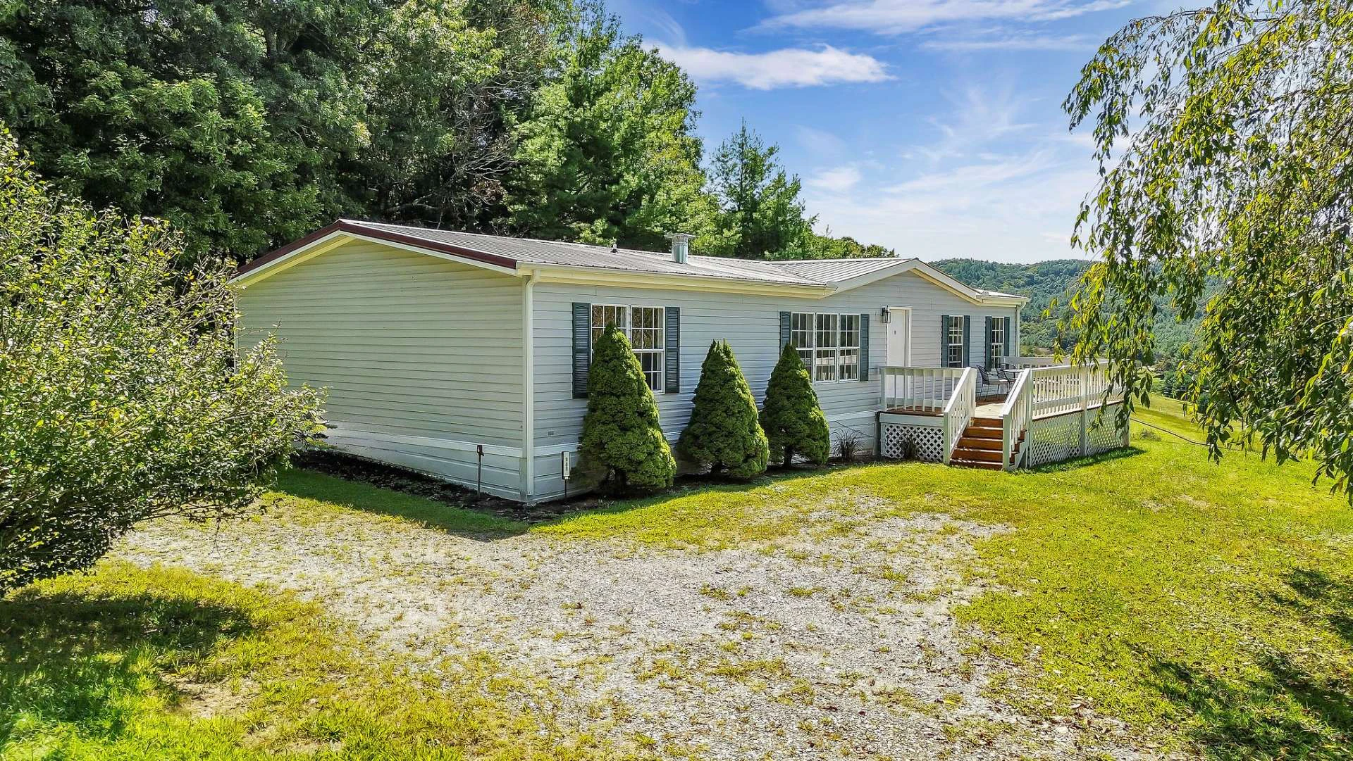 Image number 18 for the current listing