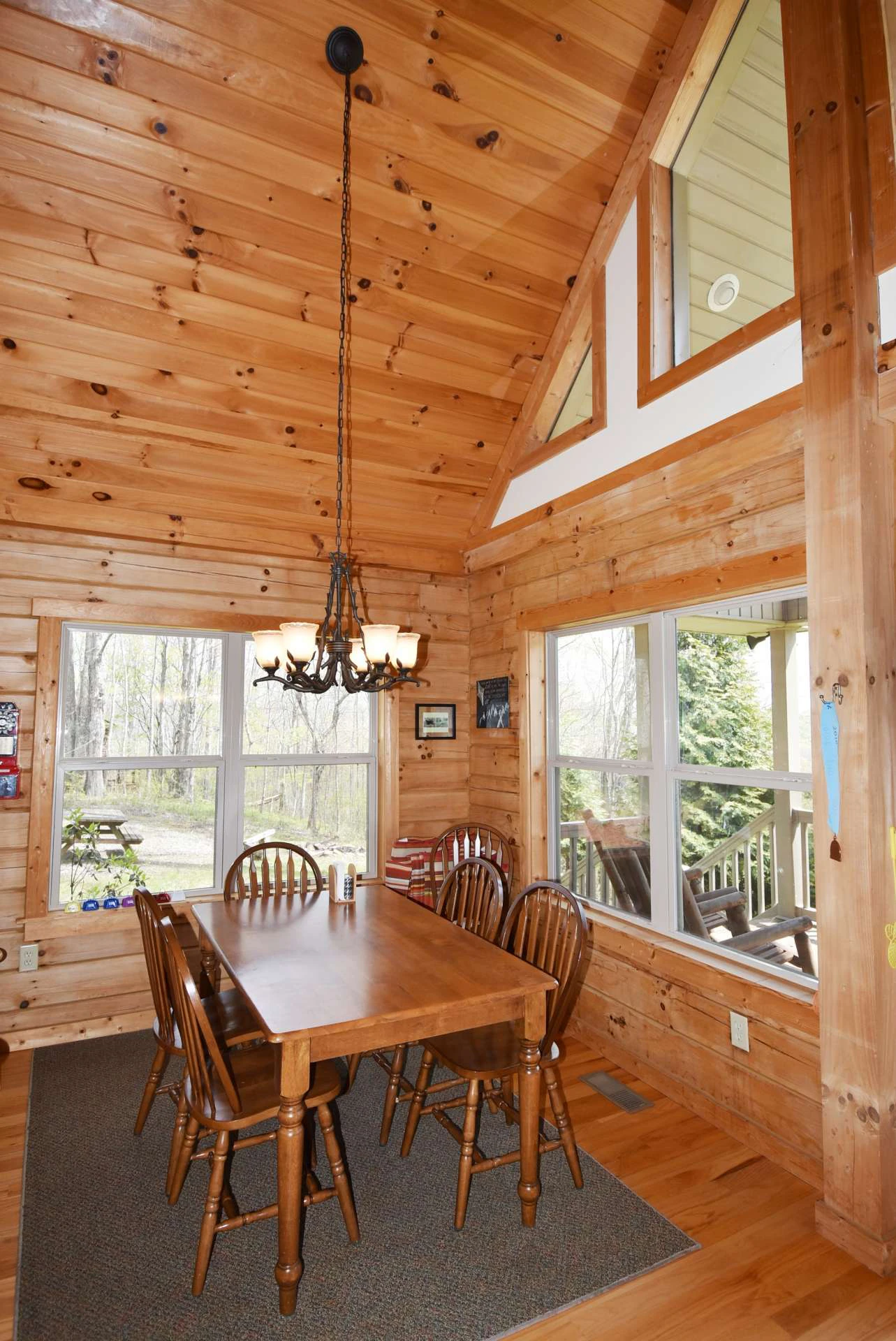 Image number 13 for the current listing