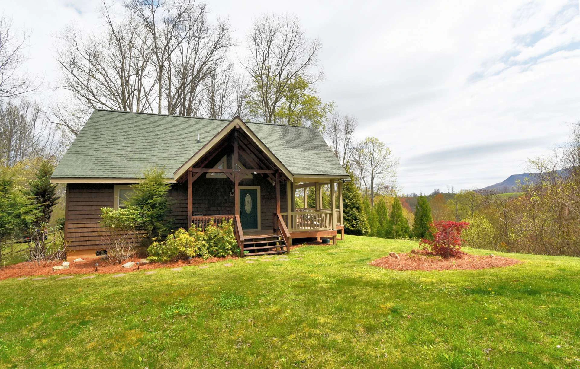 Image number 15 for the current listing