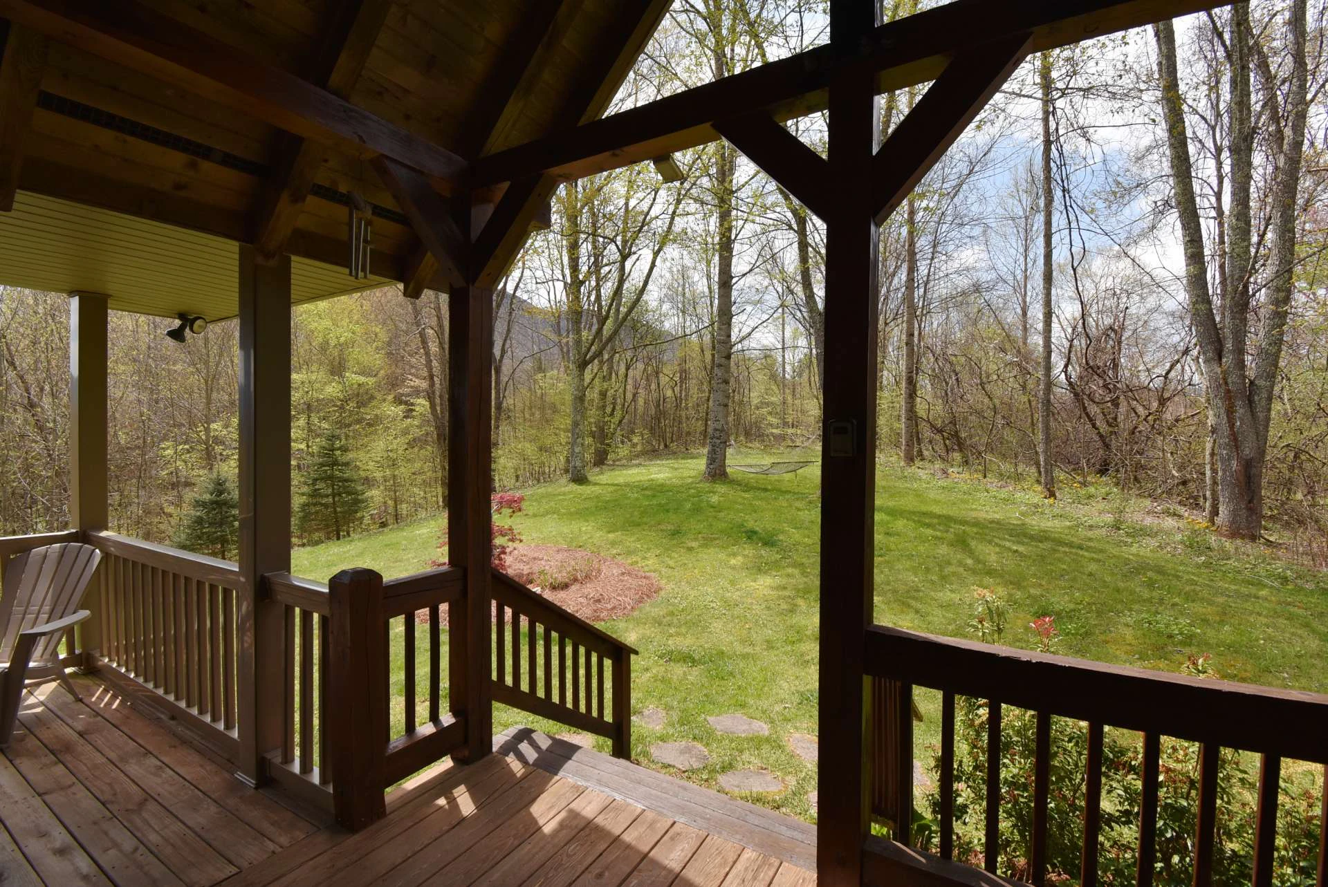Image number 19 for the current listing
