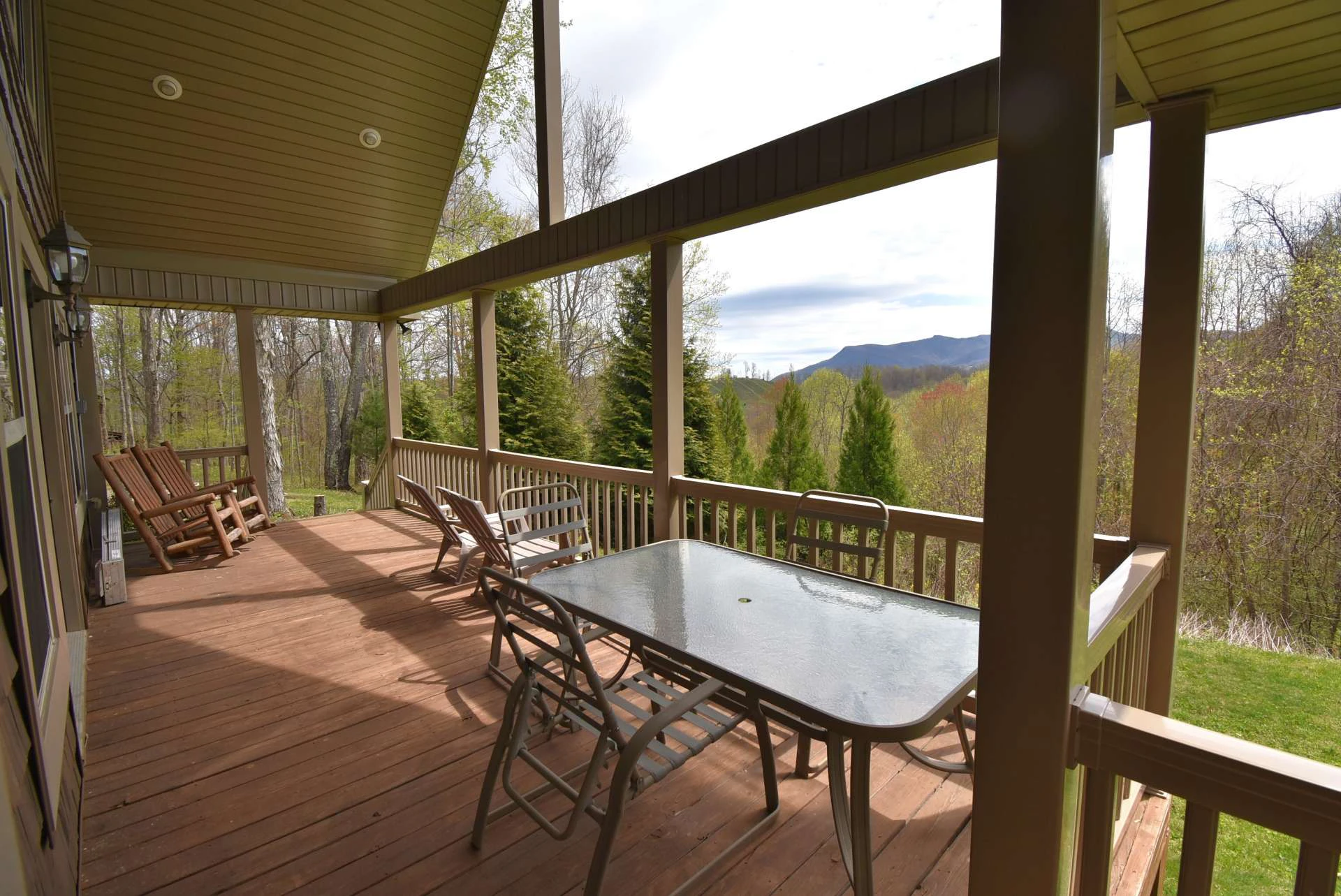 Image number 6 for the current listing