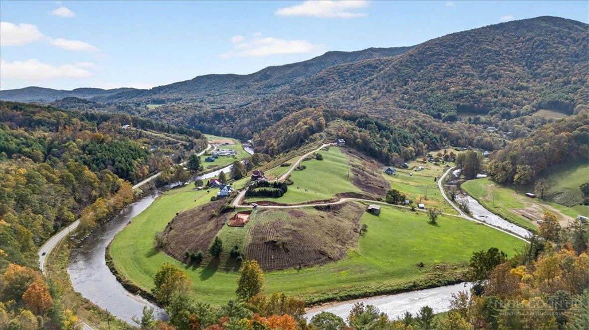 Image number 13 for the current listing