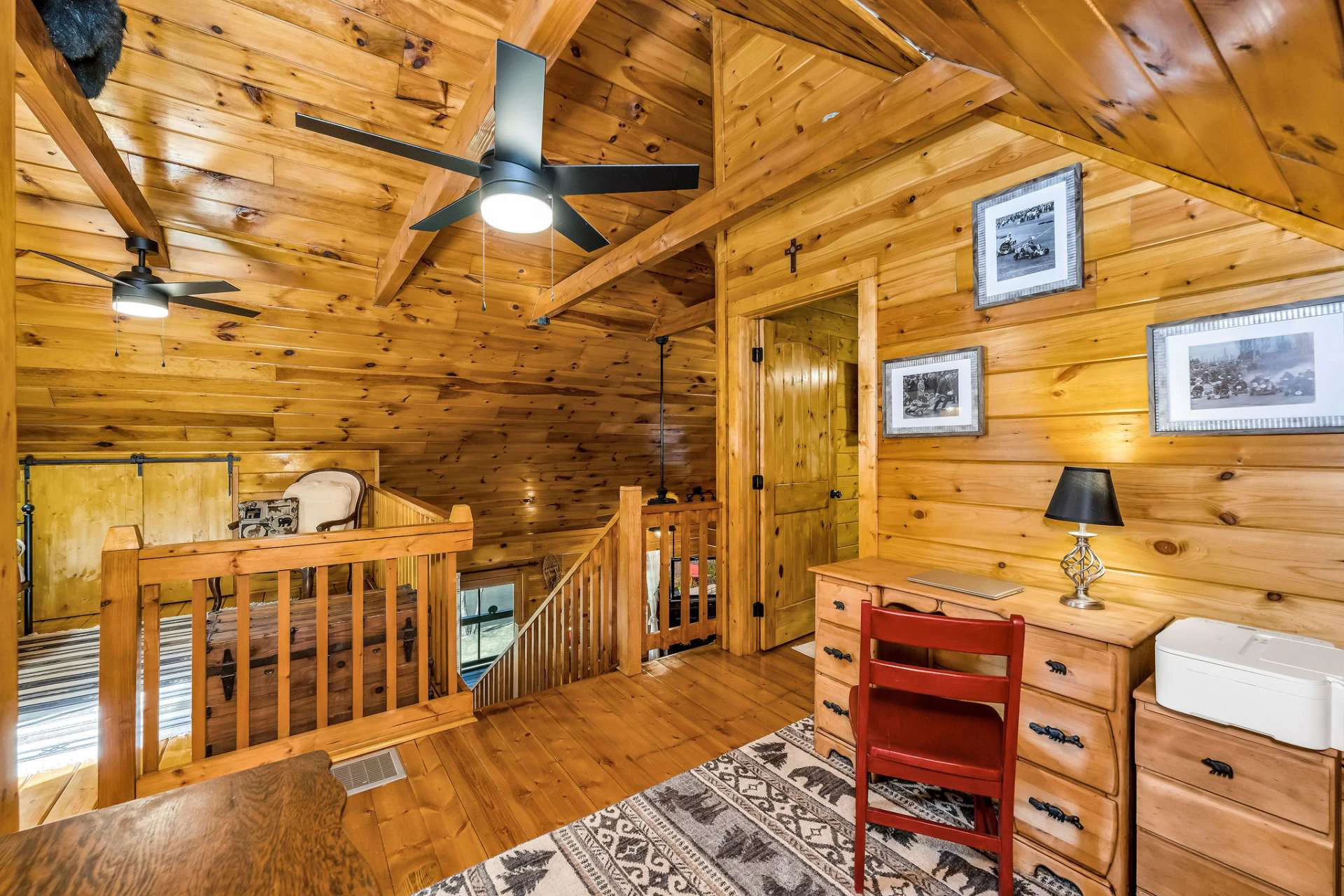 Image number 8 for the current listing