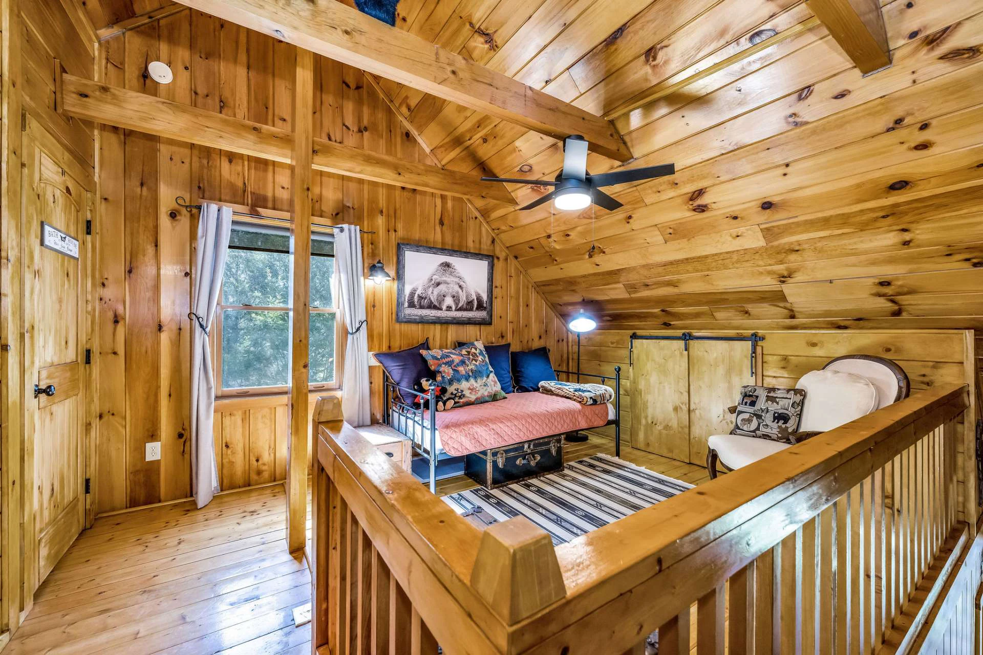 Image number 10 for the current listing