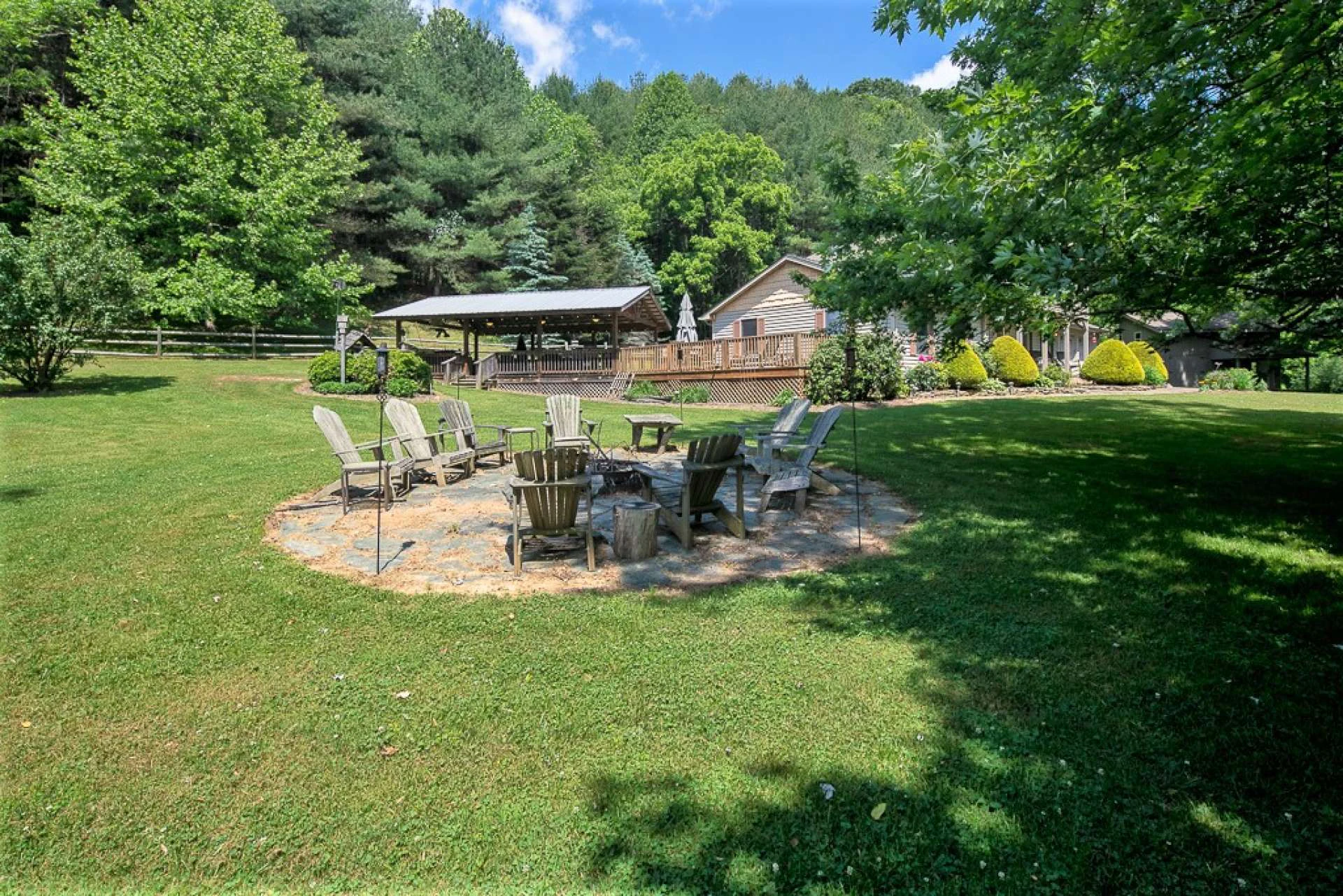 Image number 4 for the current listing