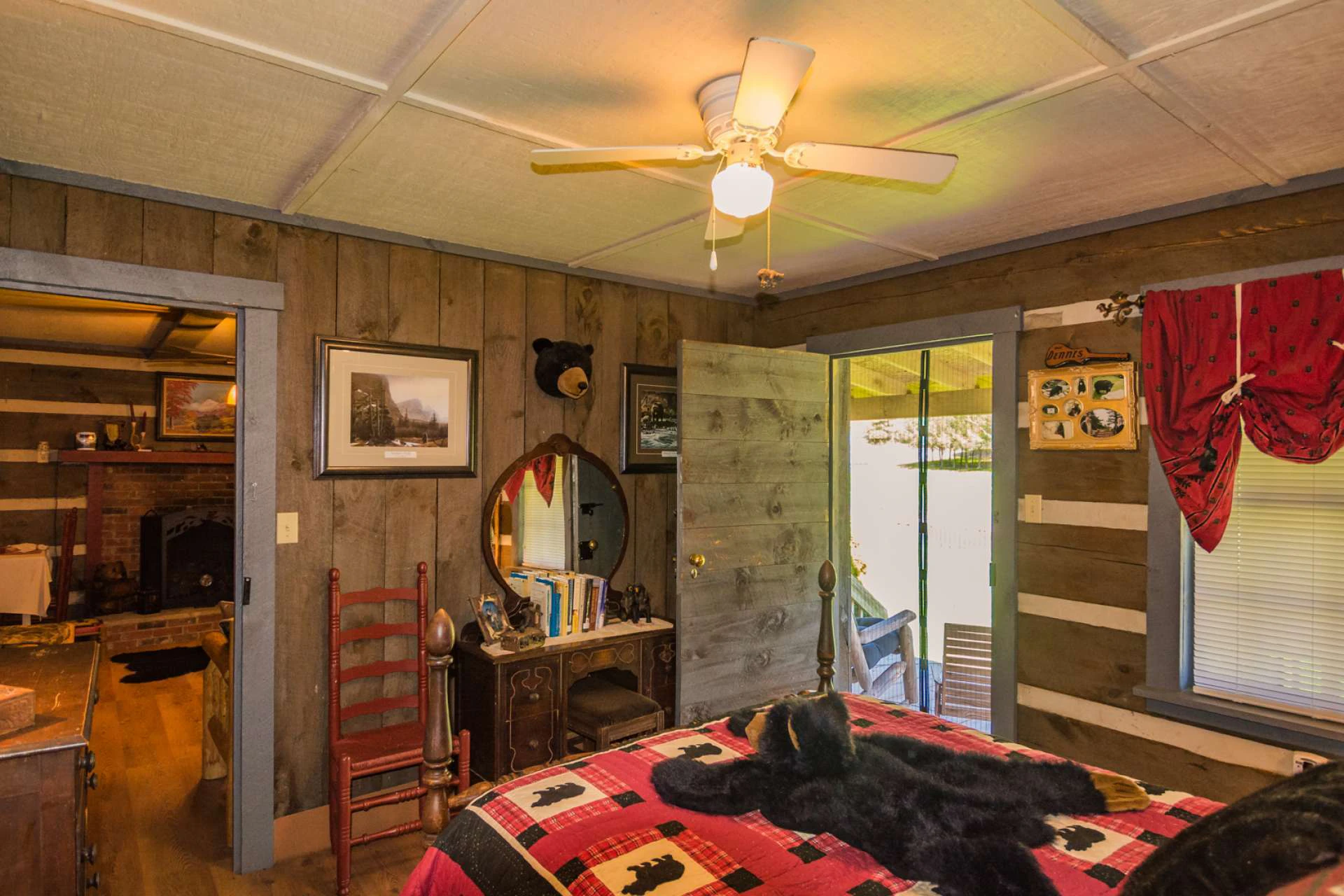 Image number 8 for the current listing