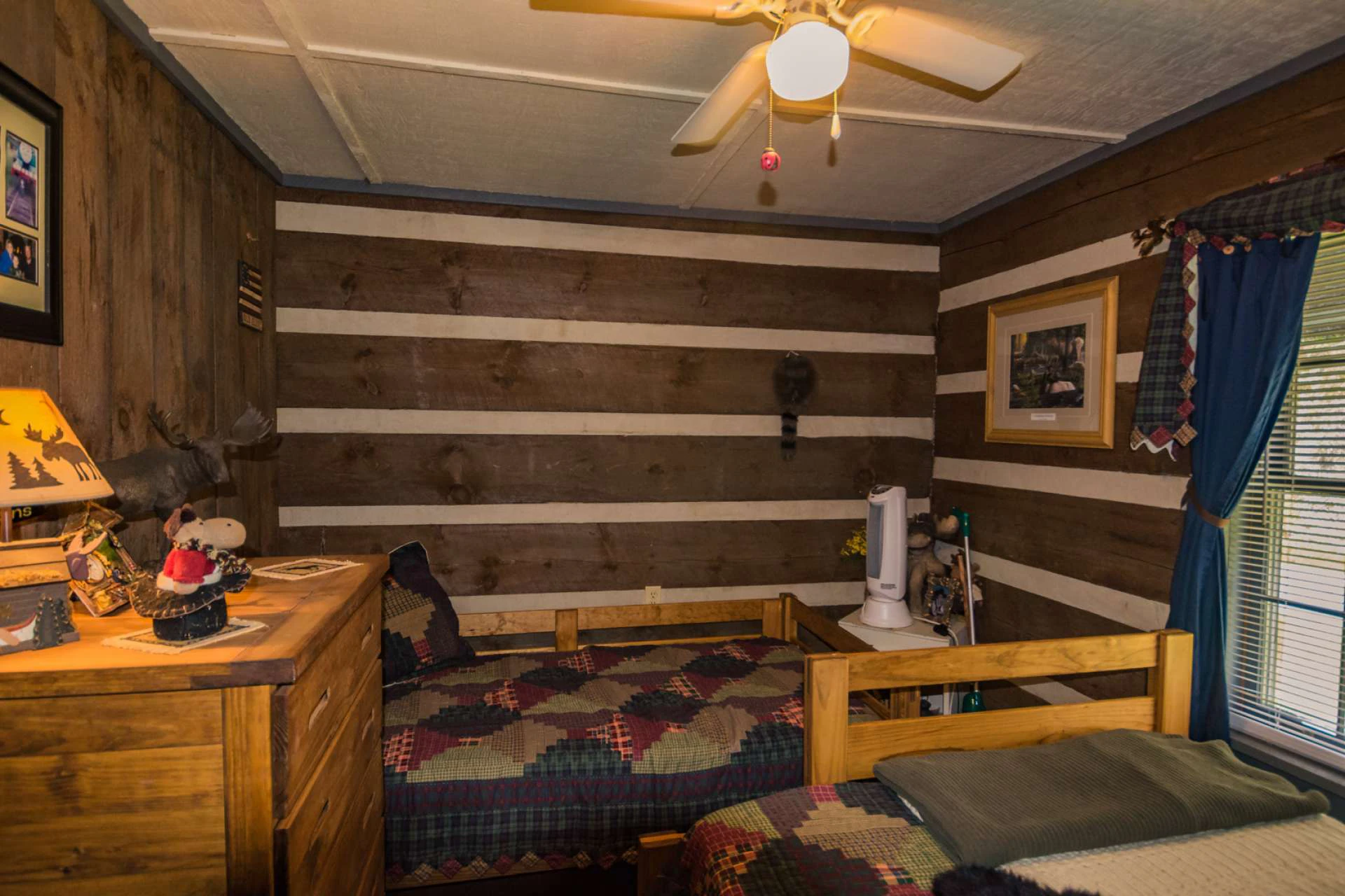 Image number 7 for the current listing