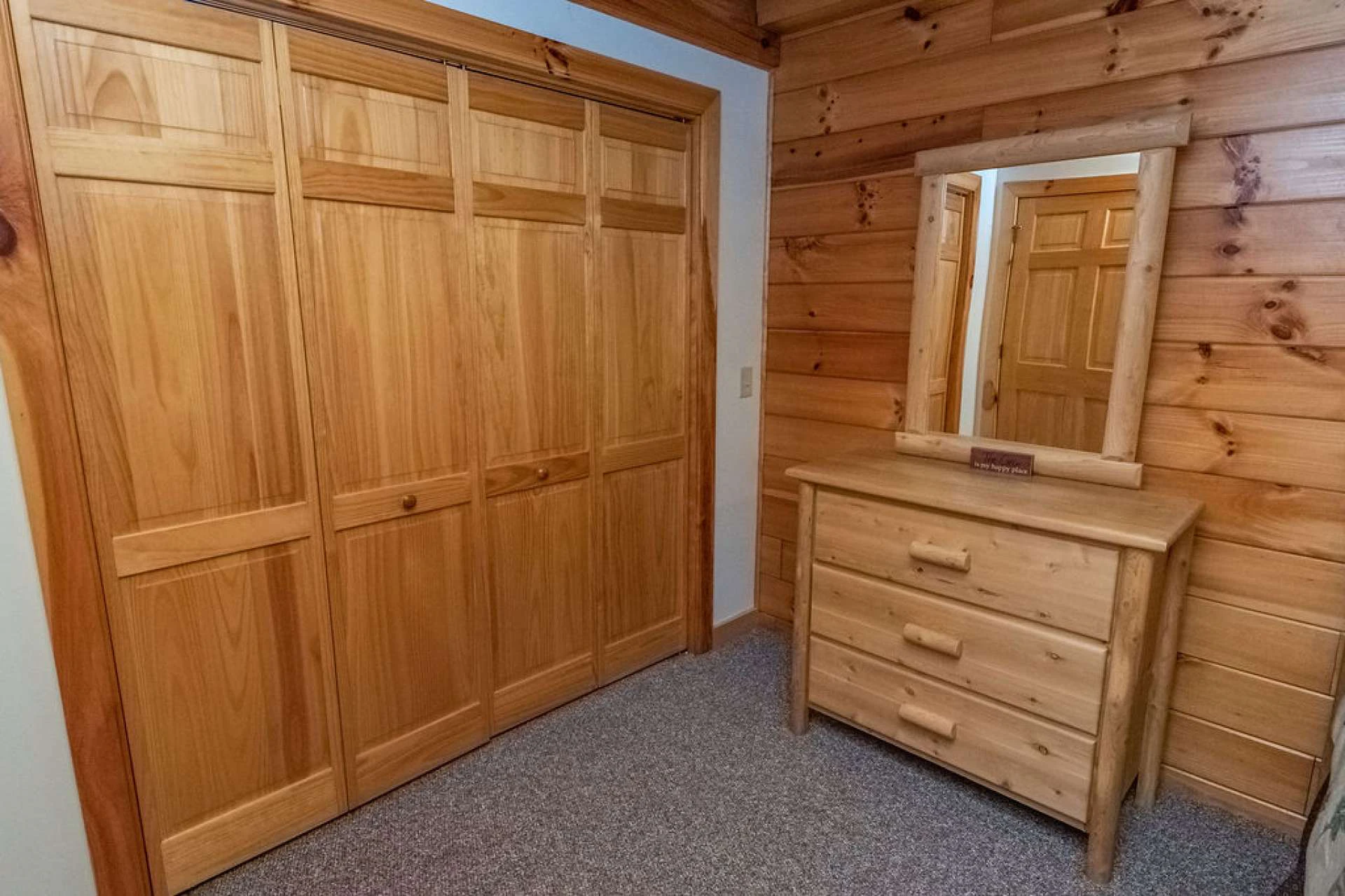 Image number 10 for the current listing