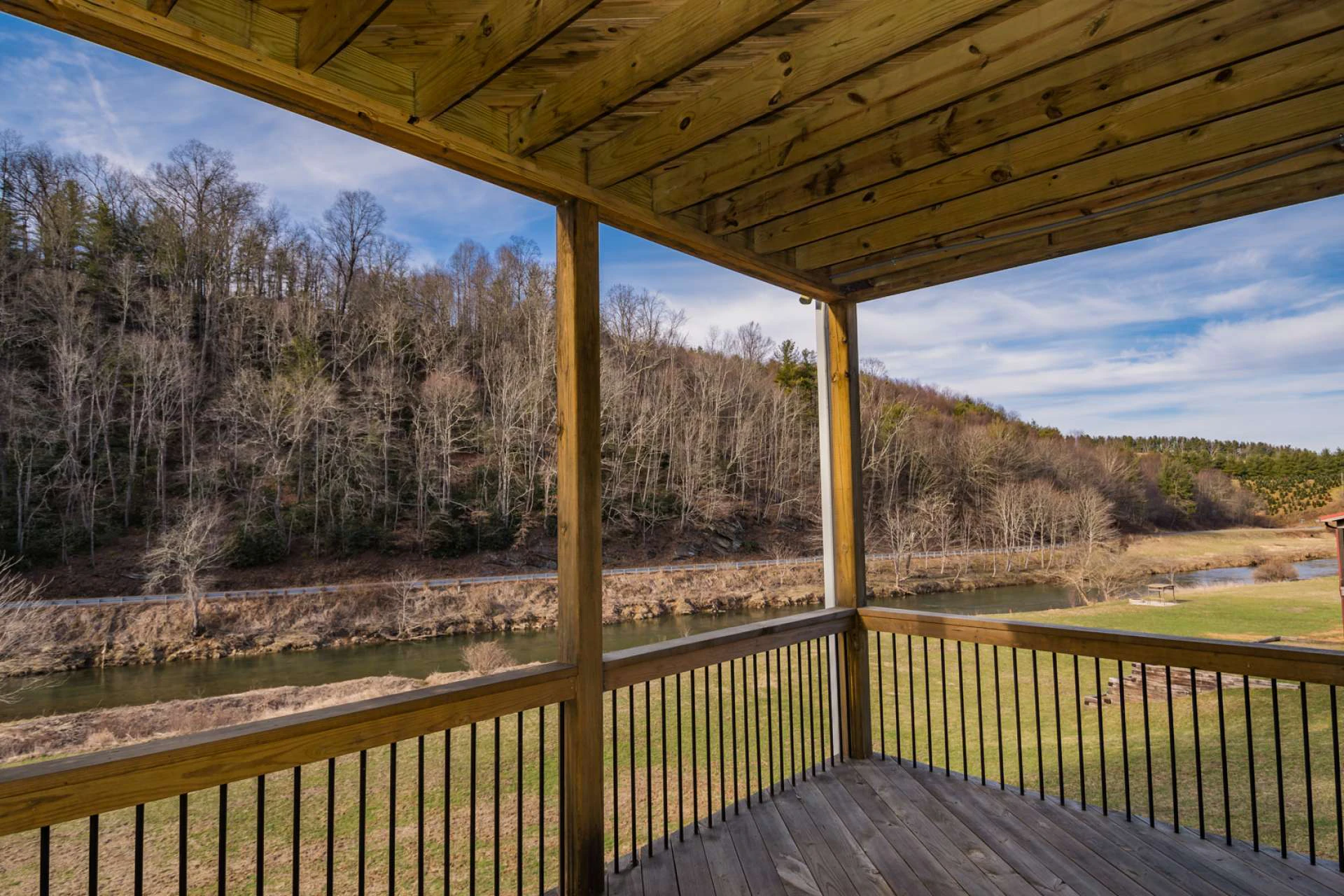 Image number 6 for the current listing