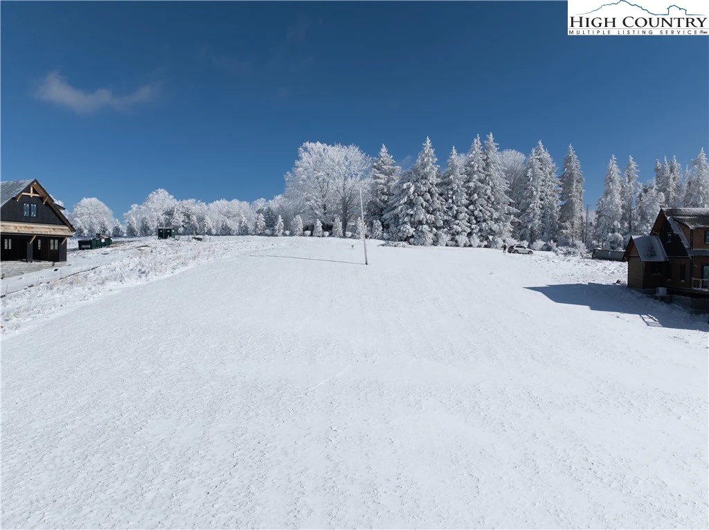 Image number 35 for the current listing