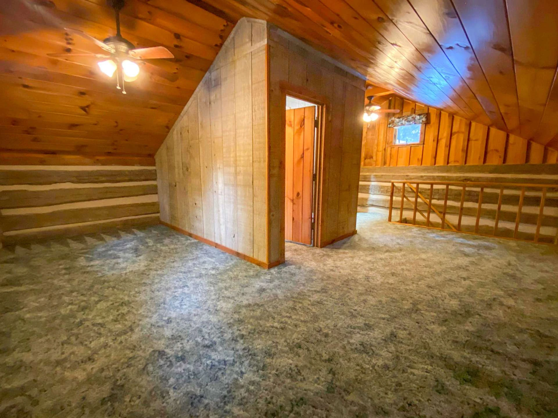 Image number 9 for the current listing