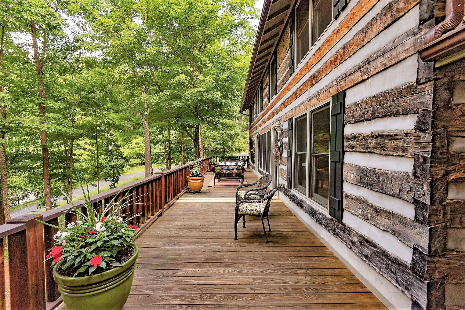 Image number 12 for the current listing