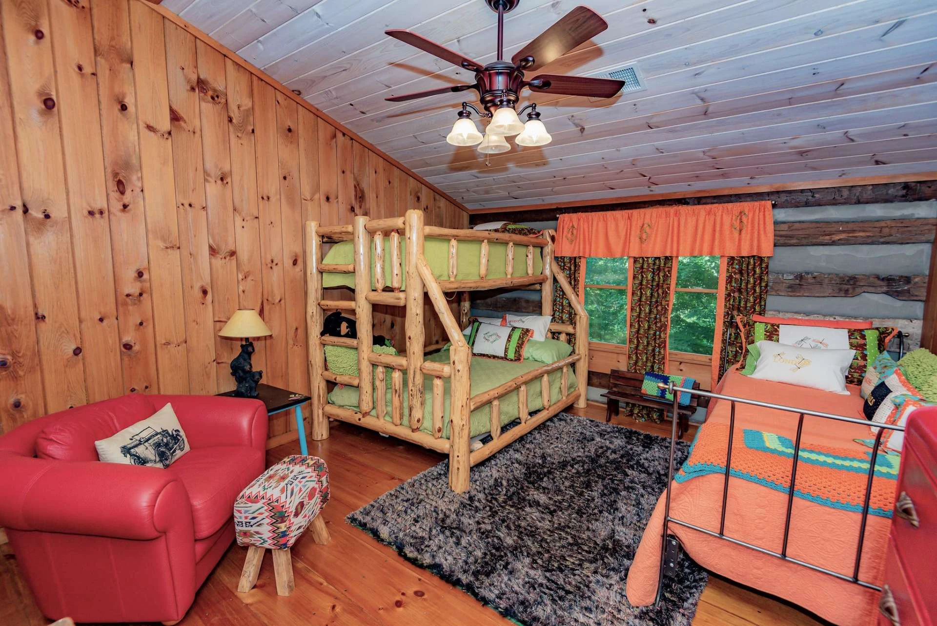 Image number 5 for the current listing