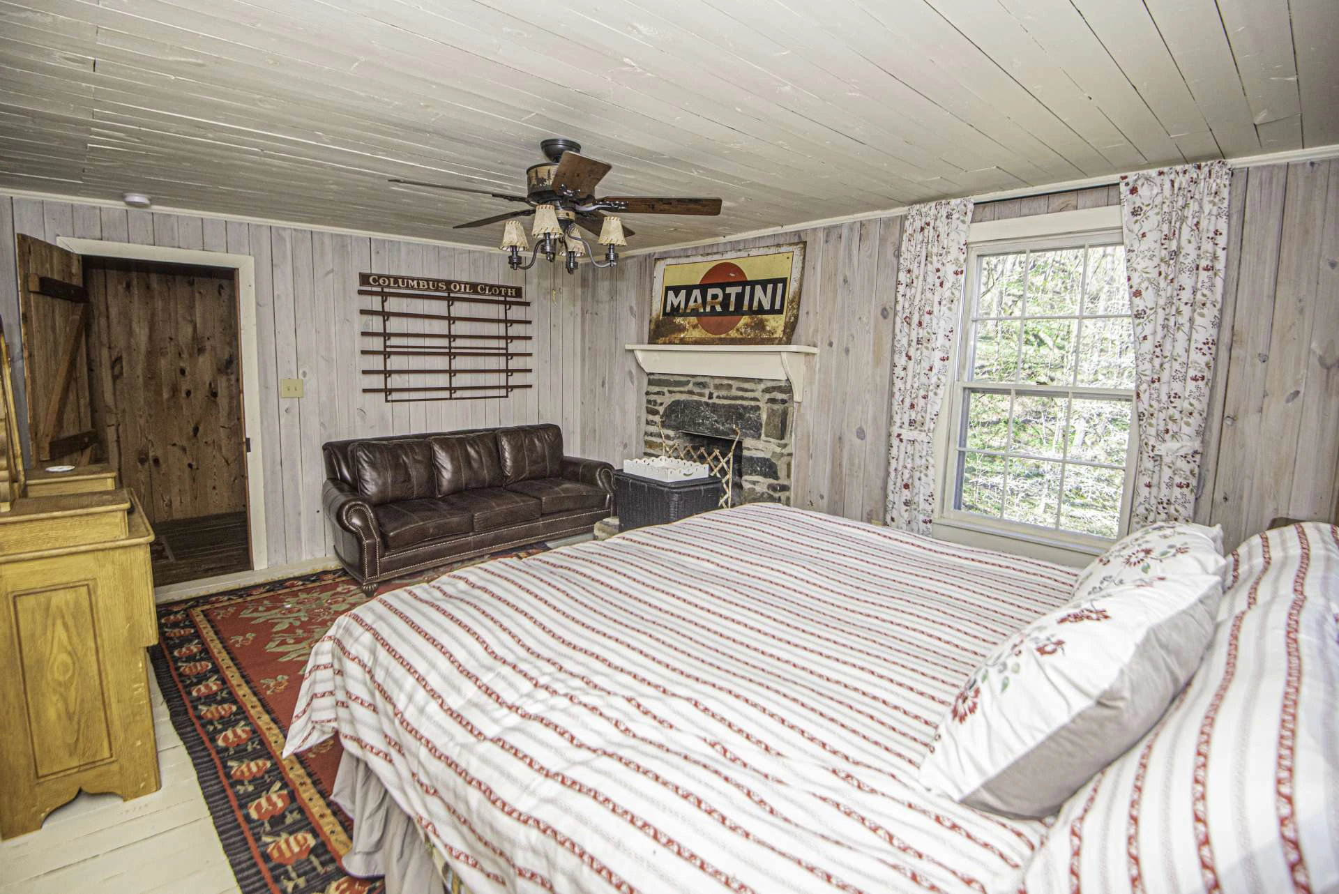 Image number 10 for the current listing