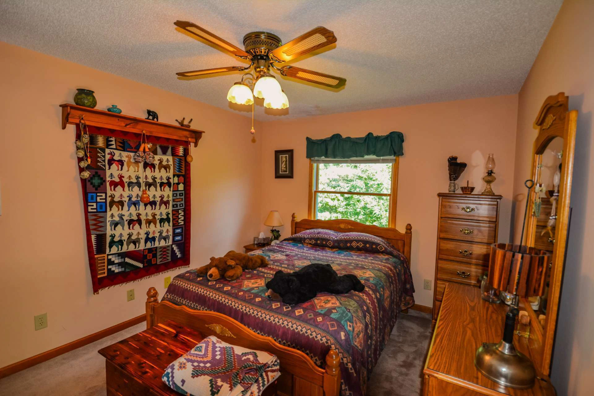 Image number 13 for the current listing