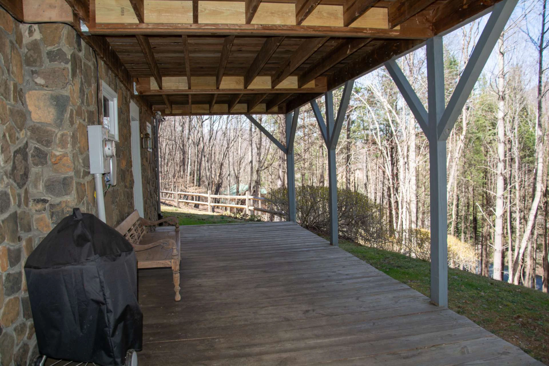 Image number 3 for the current listing
